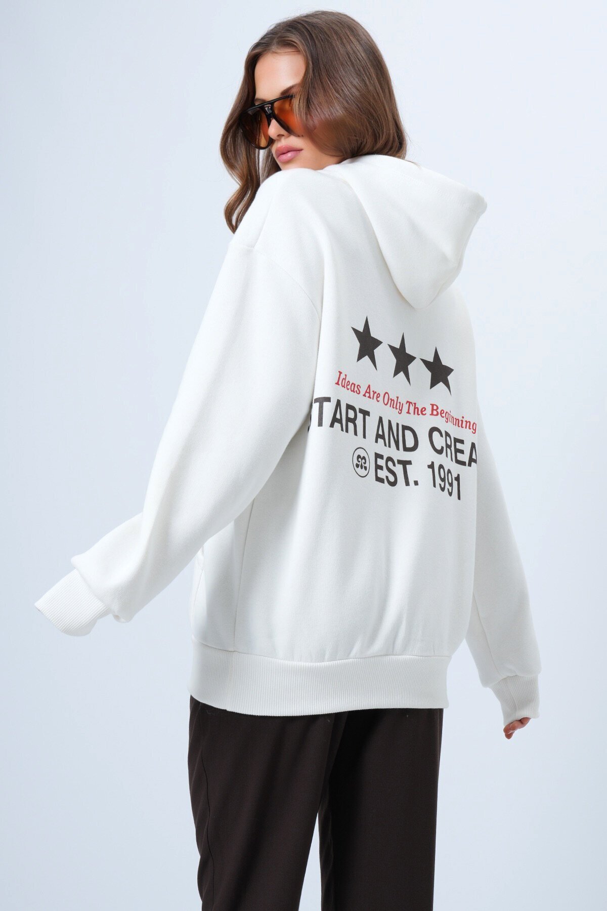 Kapüşonlu Baskılı Kanguru Cepli Uzun Kollu İçi Şardonlu 3 İplik Sweatshirt