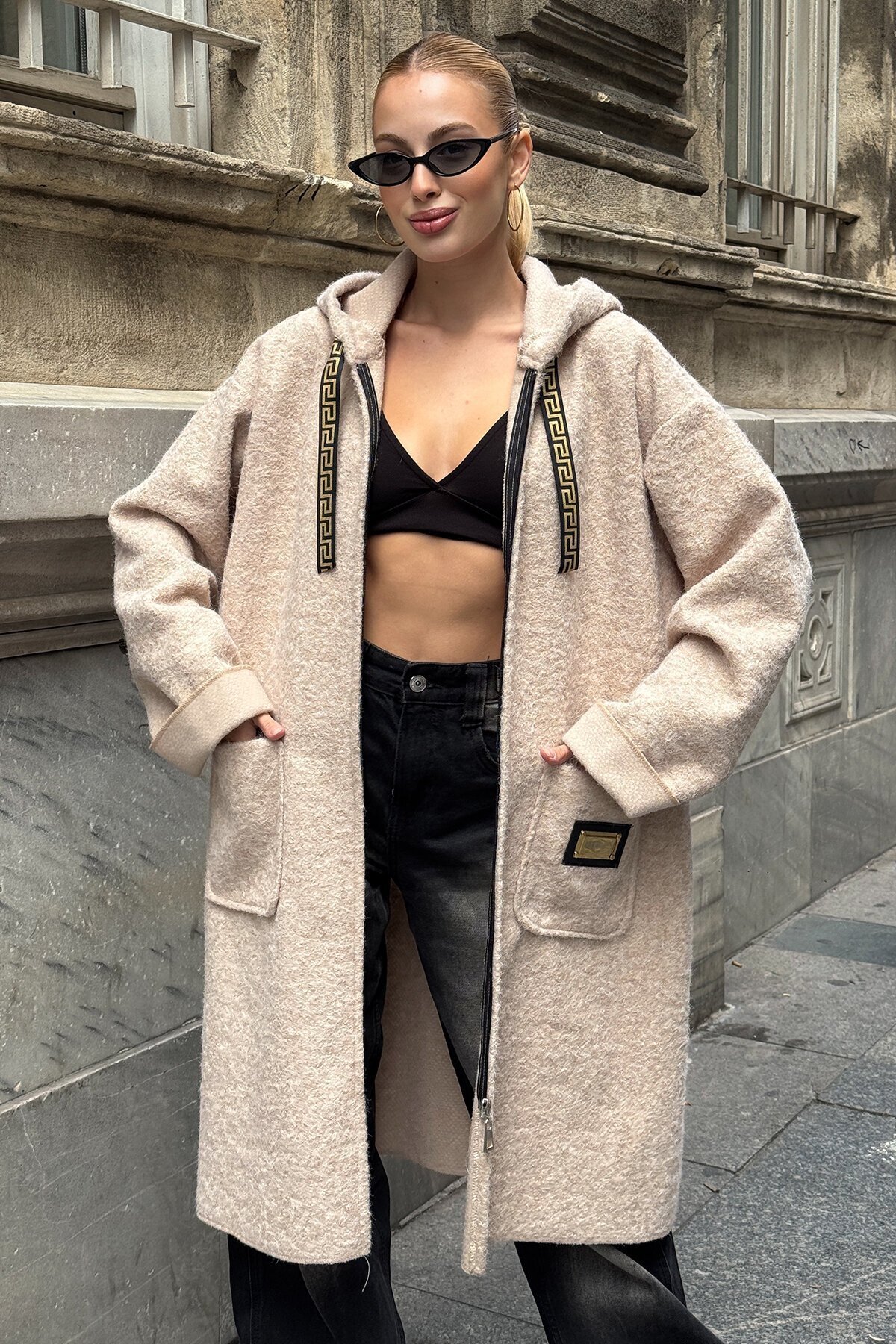 Kapüşonlu Fermuar Kapamalı Torba Cepli Kaşe Kaban