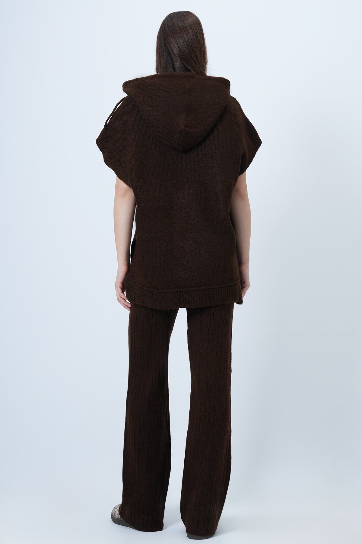 Kapüşonlu Kolsuz Sweat ve Beli Lastikli Pantolon Triko Takım