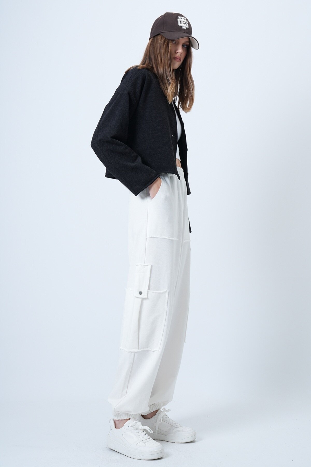 Kargo Cepli Dikiş Detaylı Pamuklu Jogger Pantolon