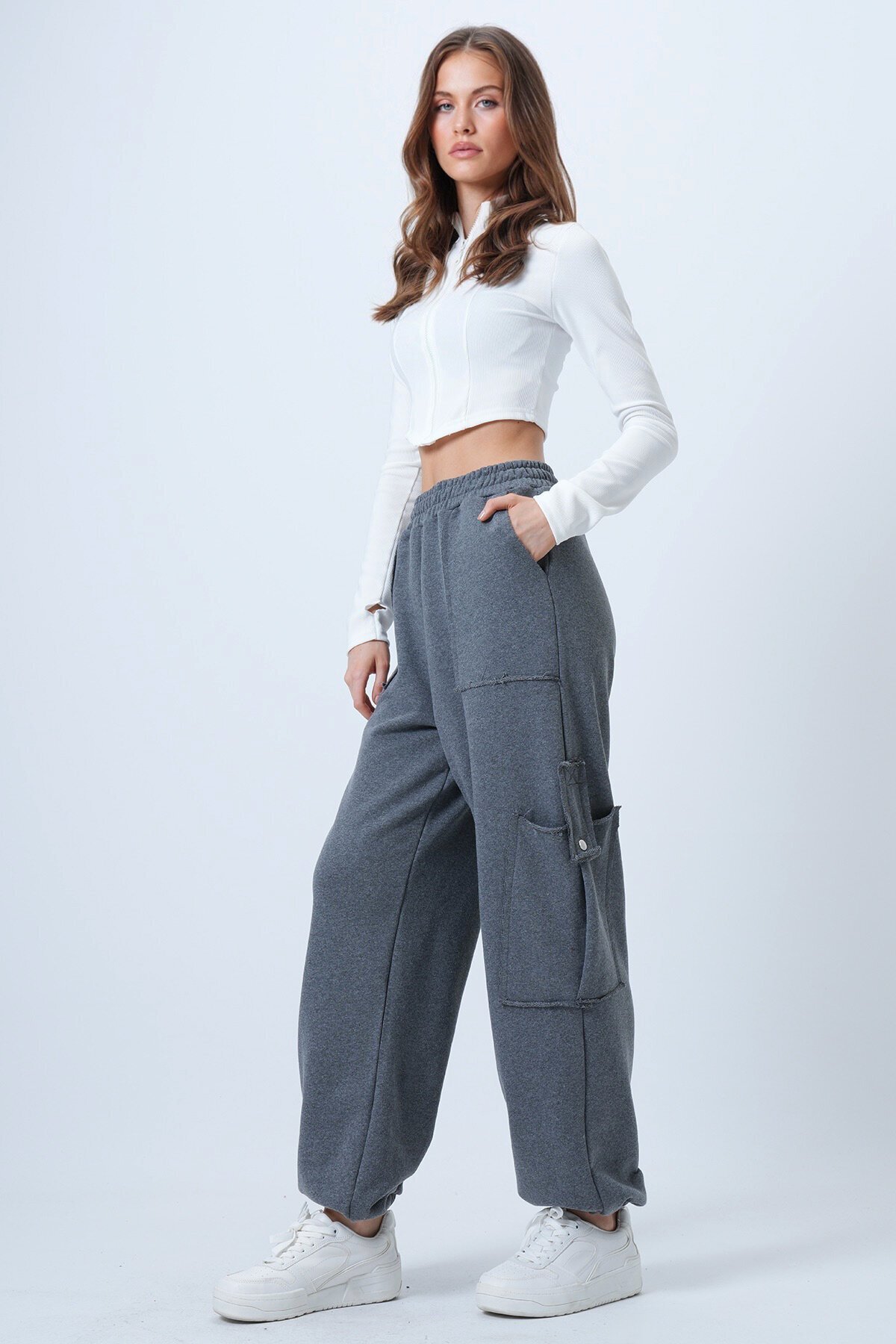 Kargo Cepli Dikiş Detaylı Pamuklu Jogger Pantolon