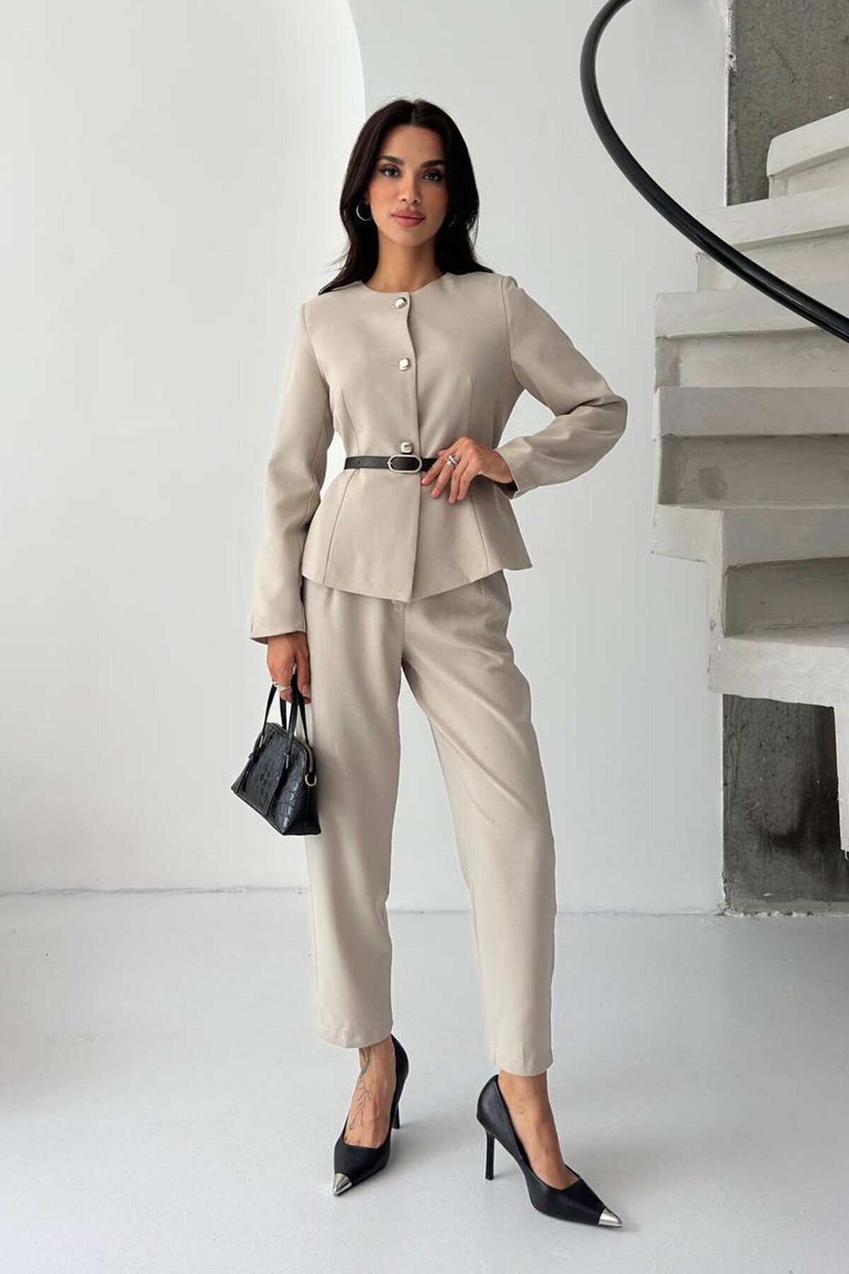 Kemerli Düğme Detaylı İkili Takım