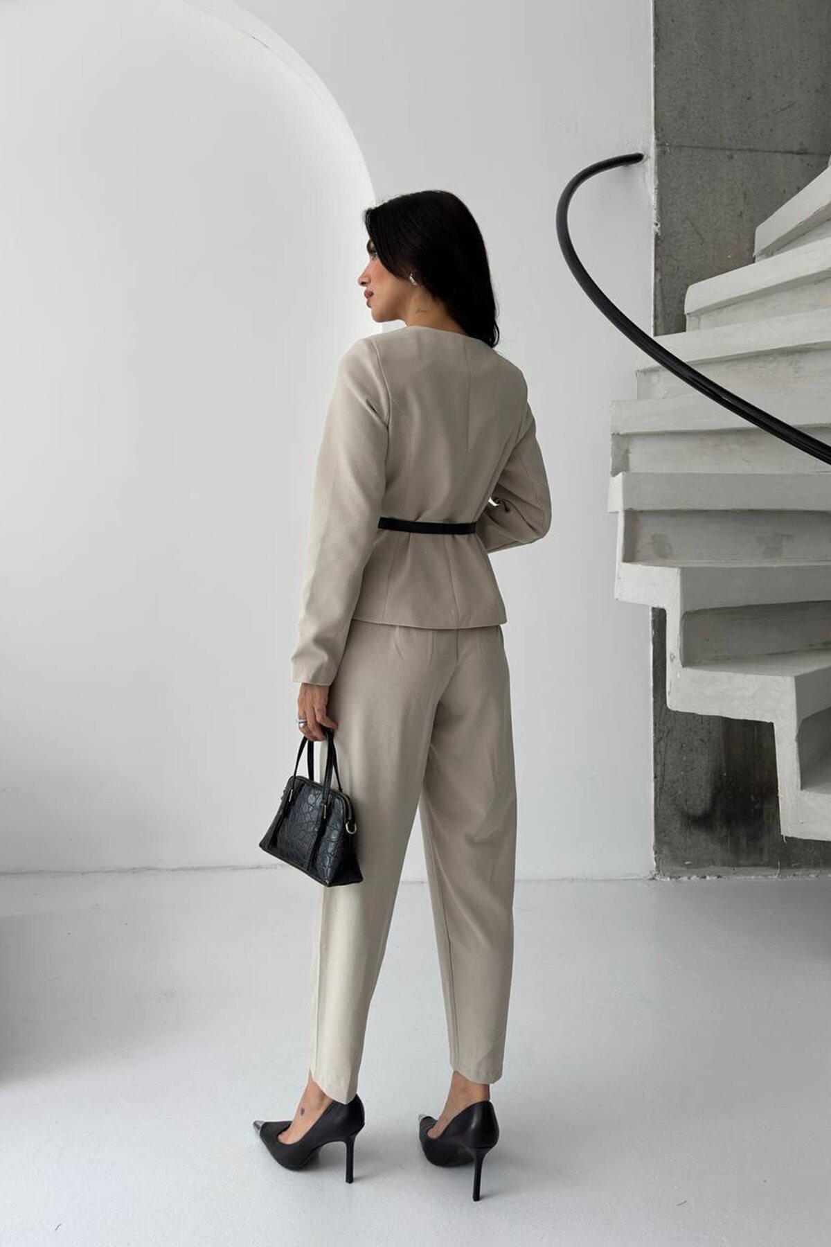 Kemerli Düğme Detaylı İkili Takım