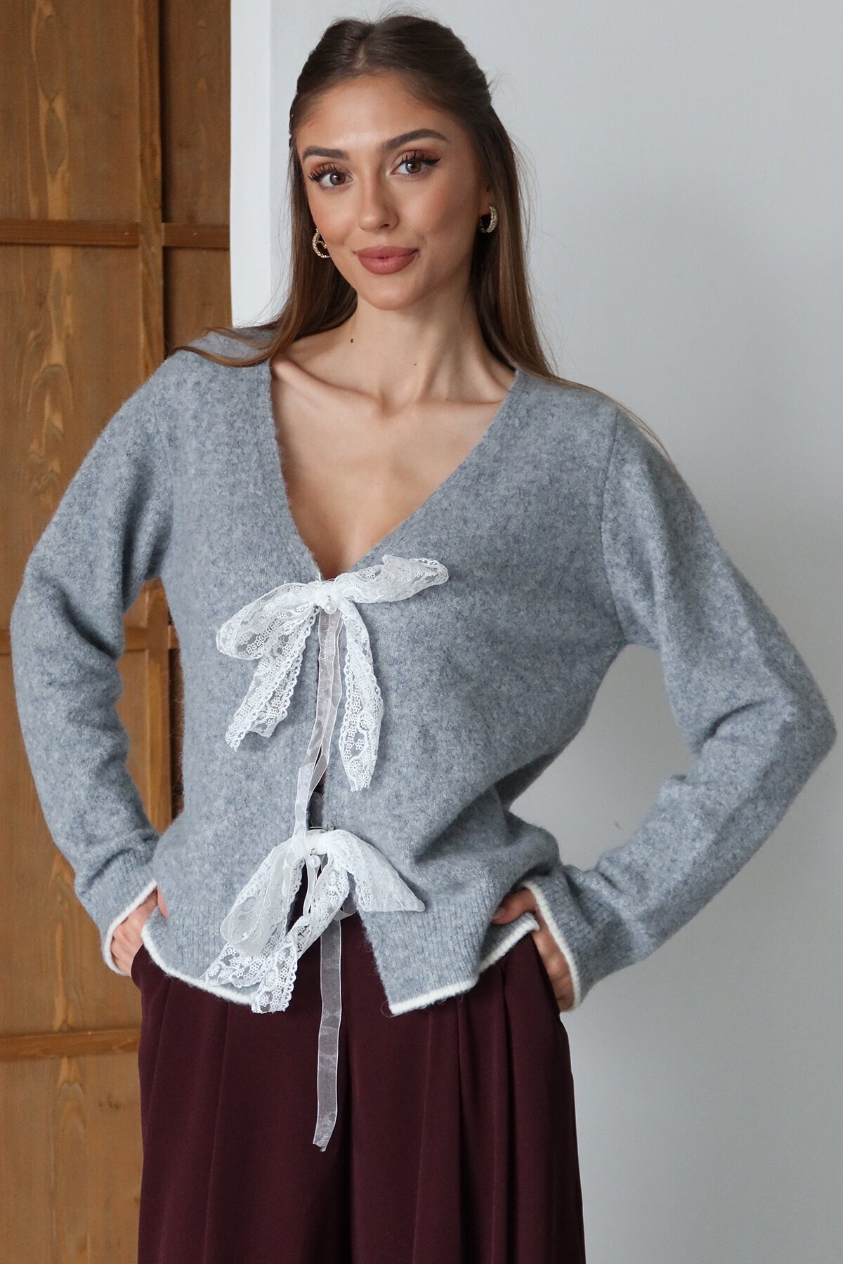 Kurdale Bağlamalı V Yaka Triko Bluz