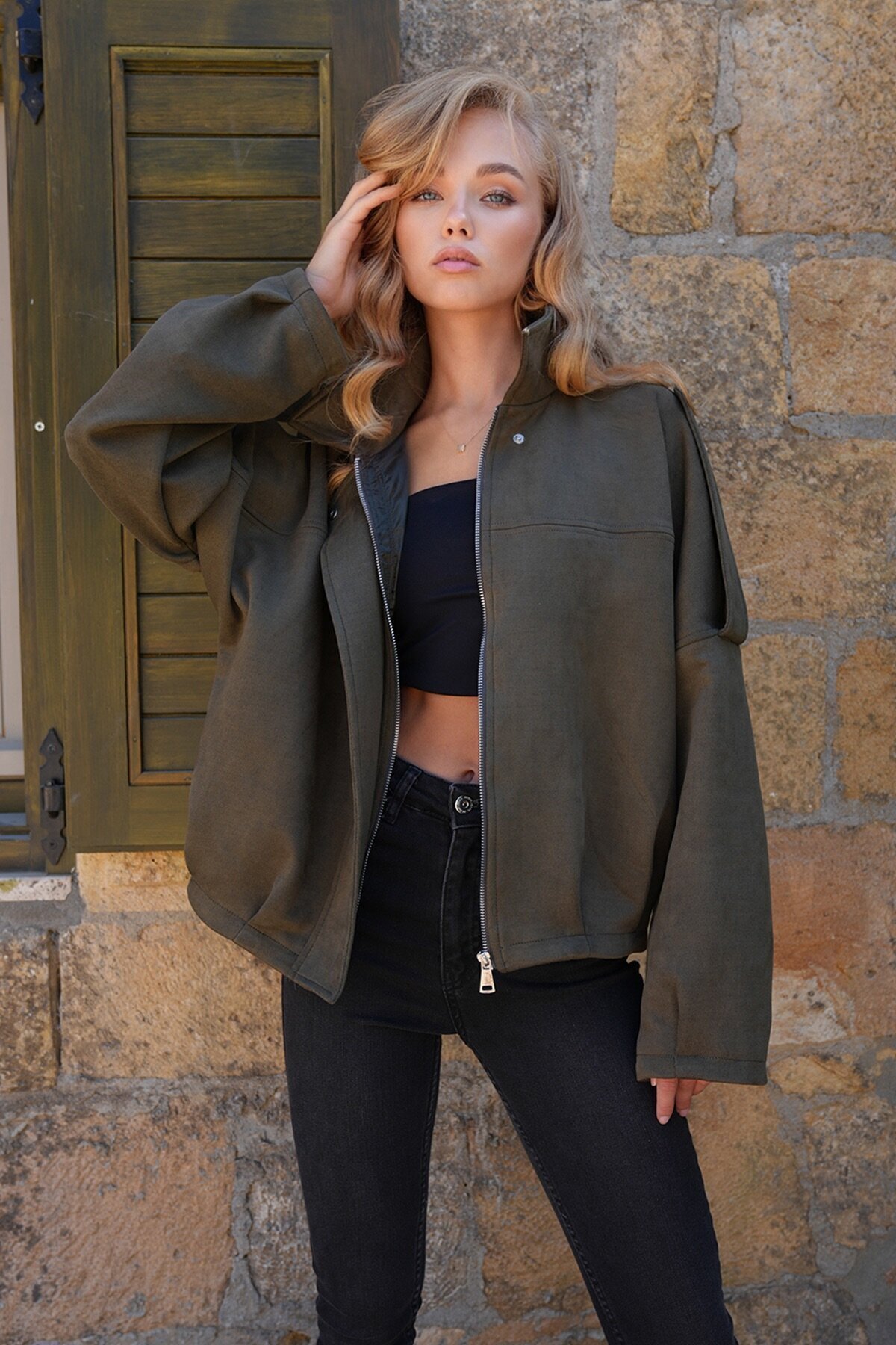 Omuz Apoletli İçi Astarlı Suni Süet Bomber Ceket