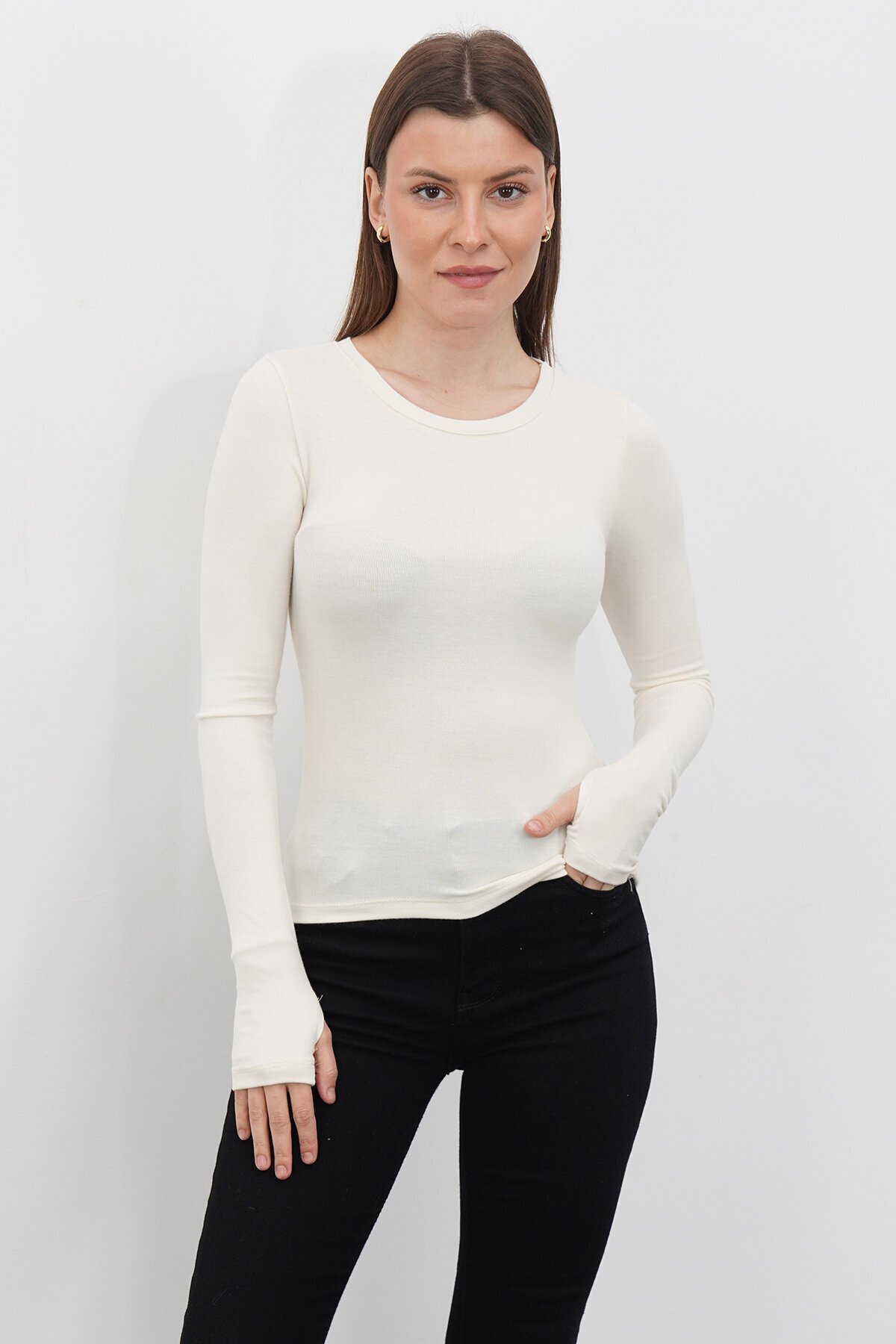 Parmak Detaylı Bisiklet Yaka Basic Bluz