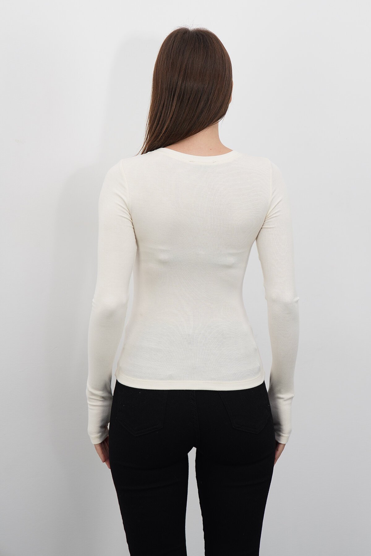 Parmak Detaylı Bisiklet Yaka Basic Bluz