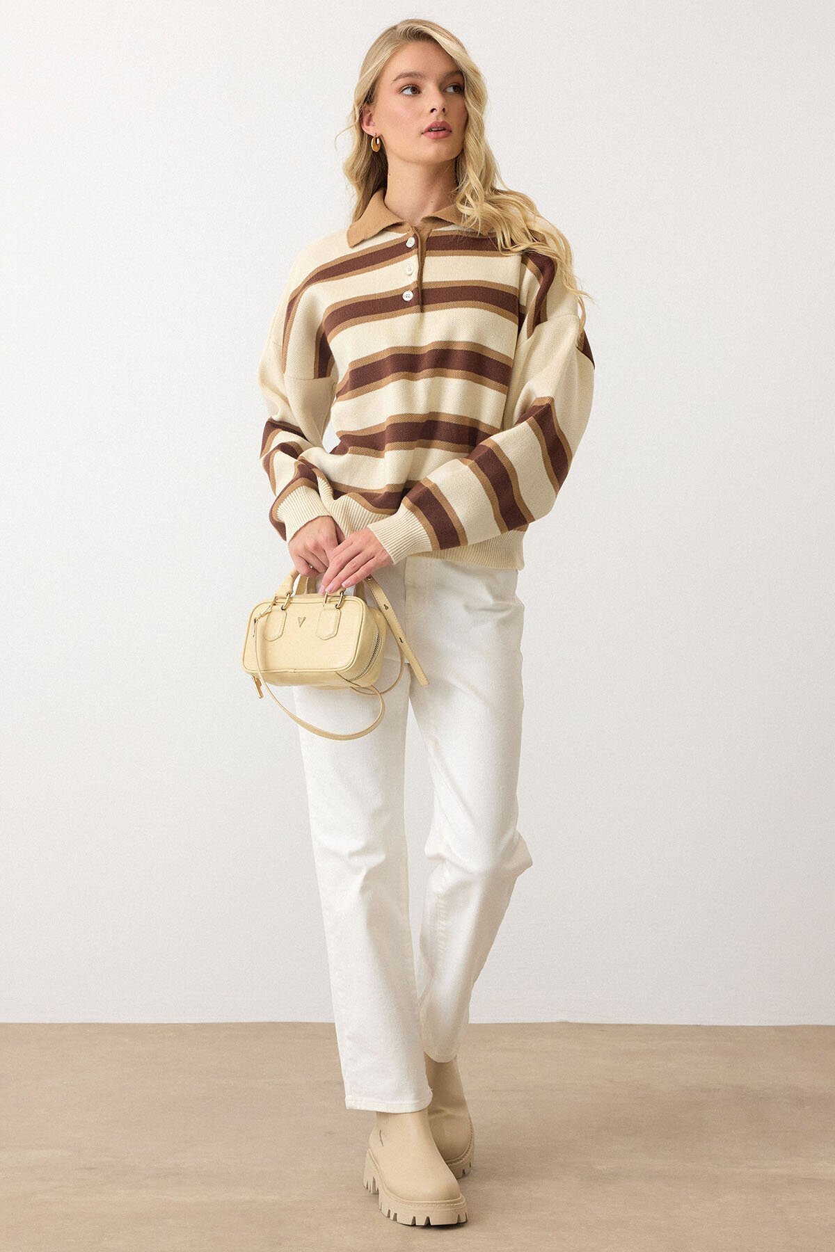 Polo Yaka Çizgili Triko Kazak