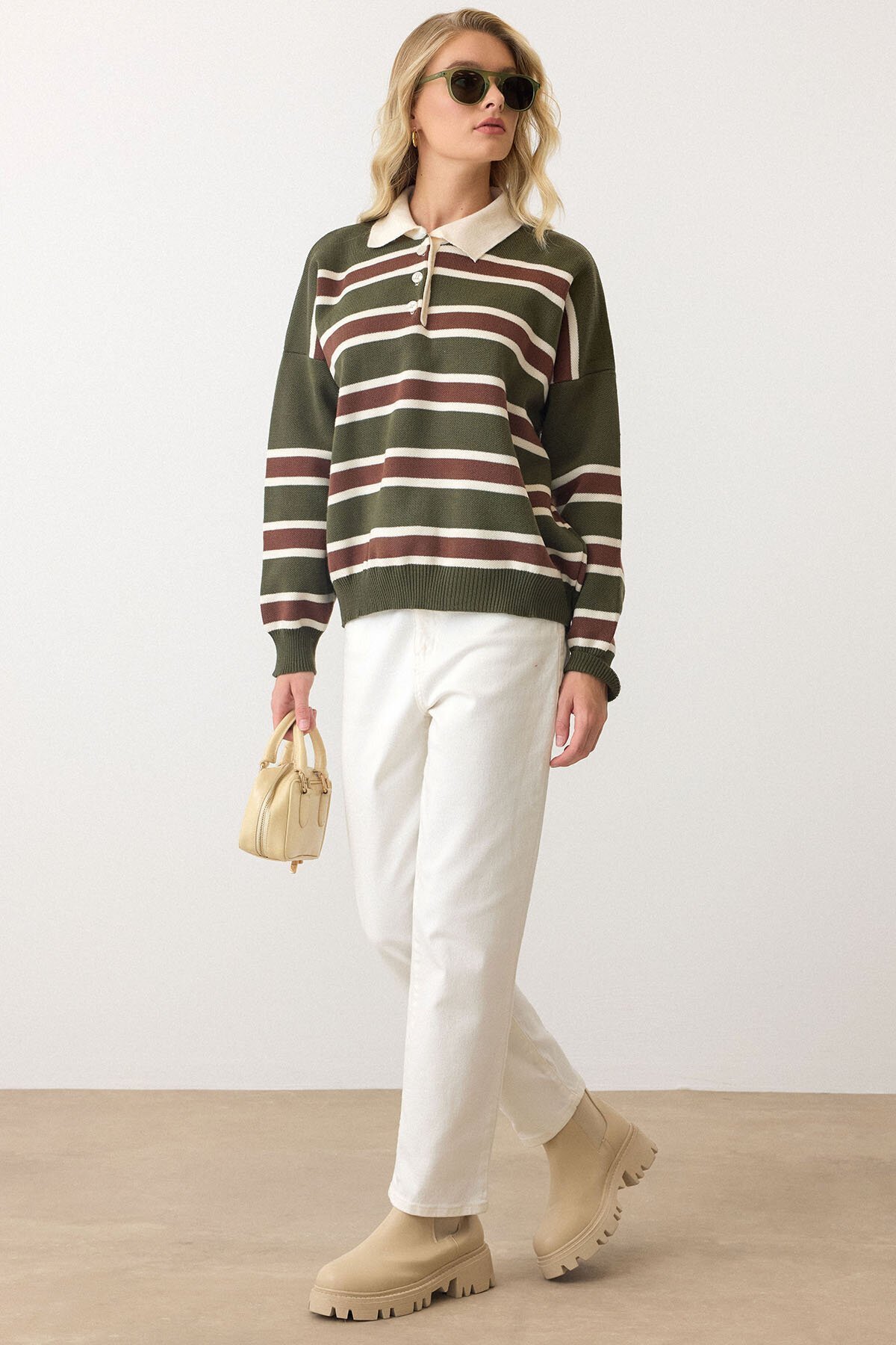 Polo Yaka Çizgili Triko Kazak