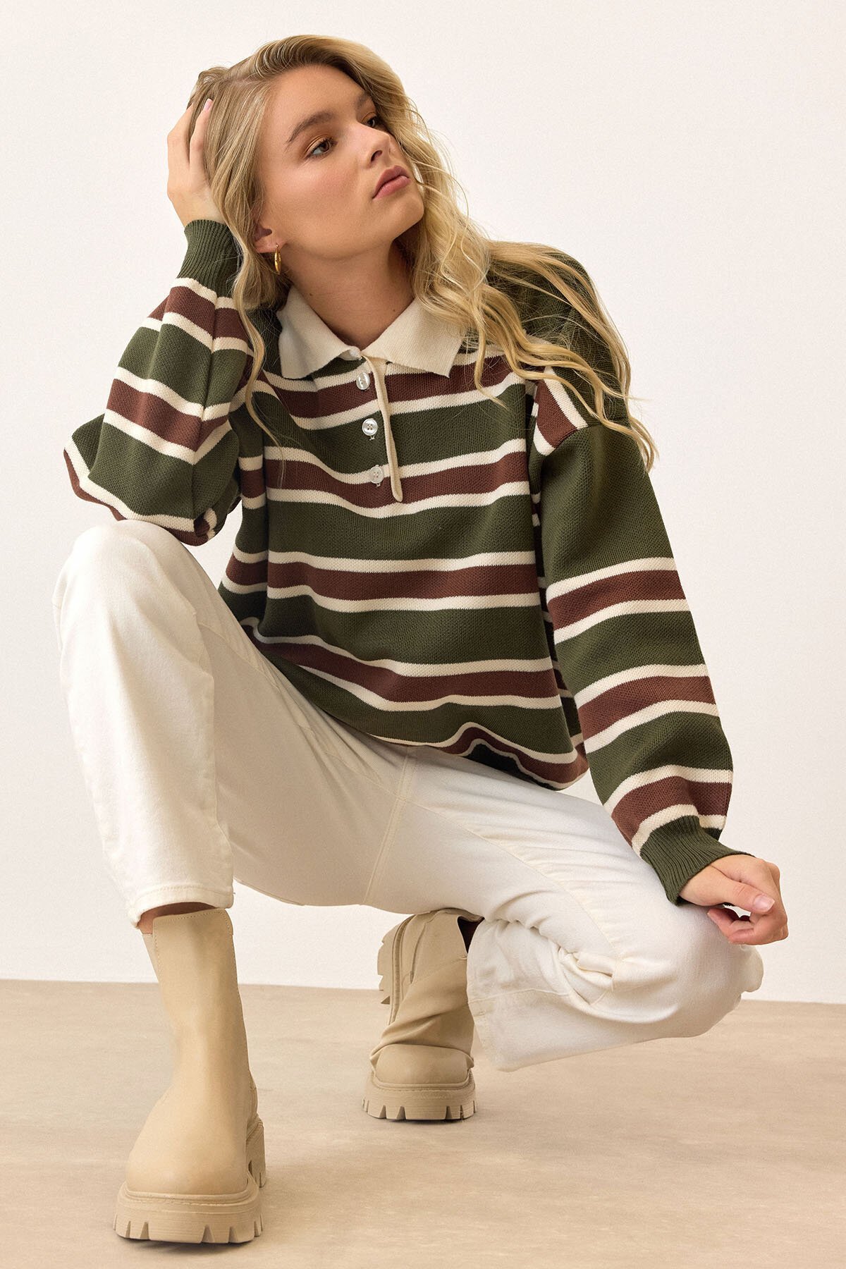 Polo Yaka Çizgili Triko Kazak