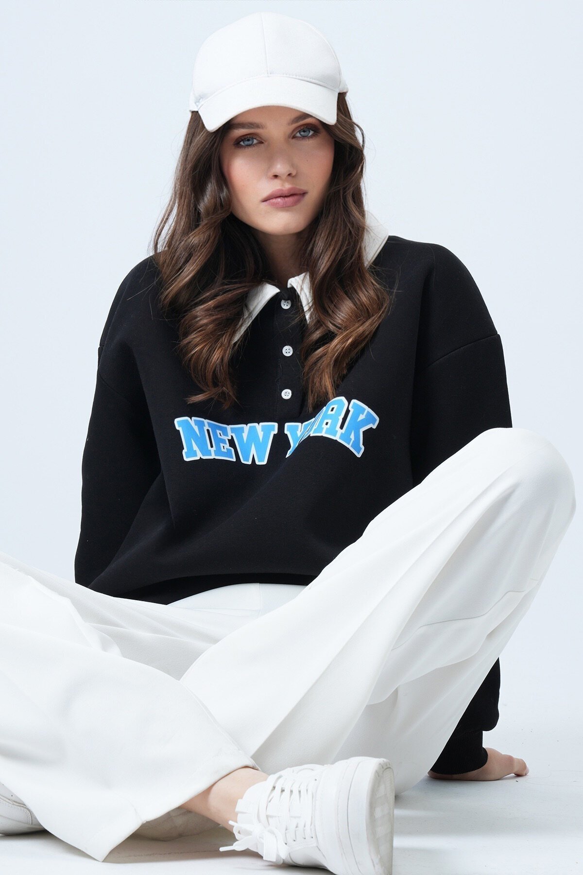 Polo Yaka Düğme DEtaylı Baskılı Oversize Sweatshirt