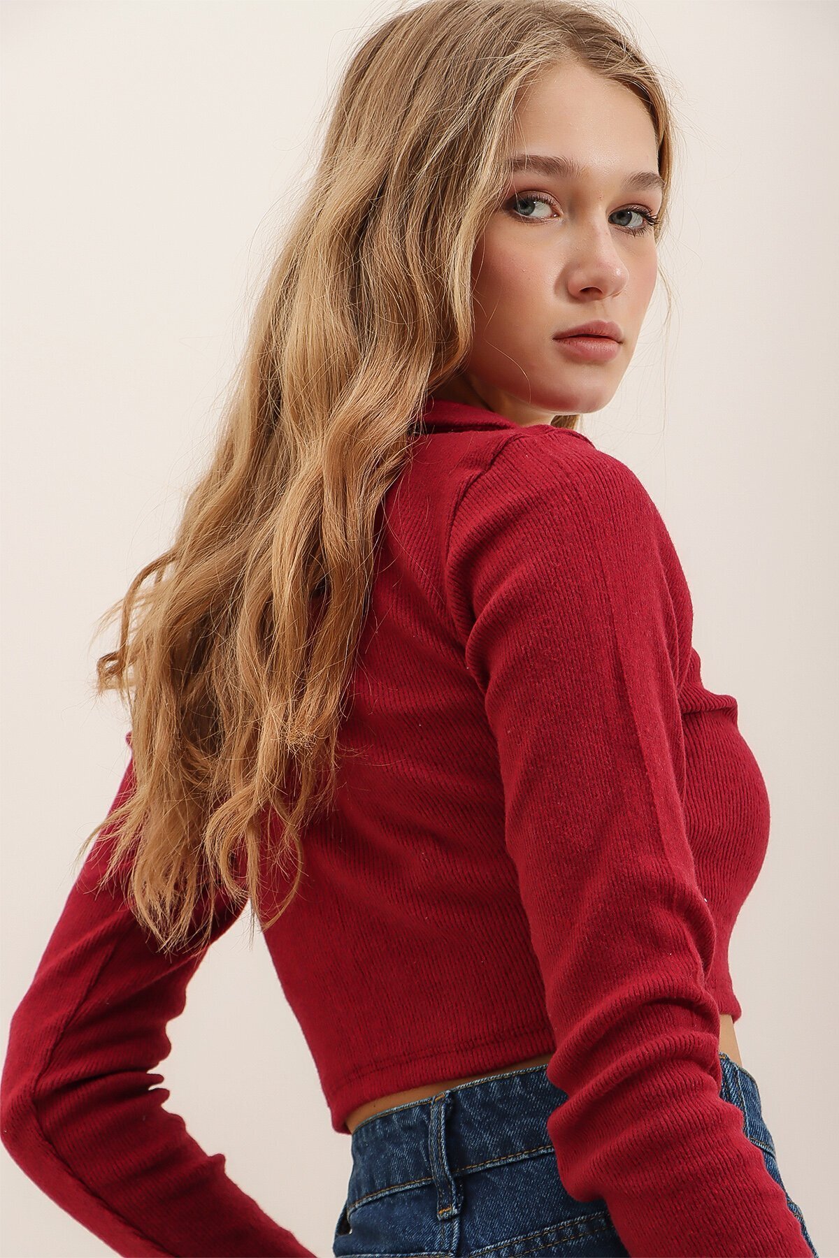 Polo Yaka Fitilli Yumuşak Dokulu Crop Bluz