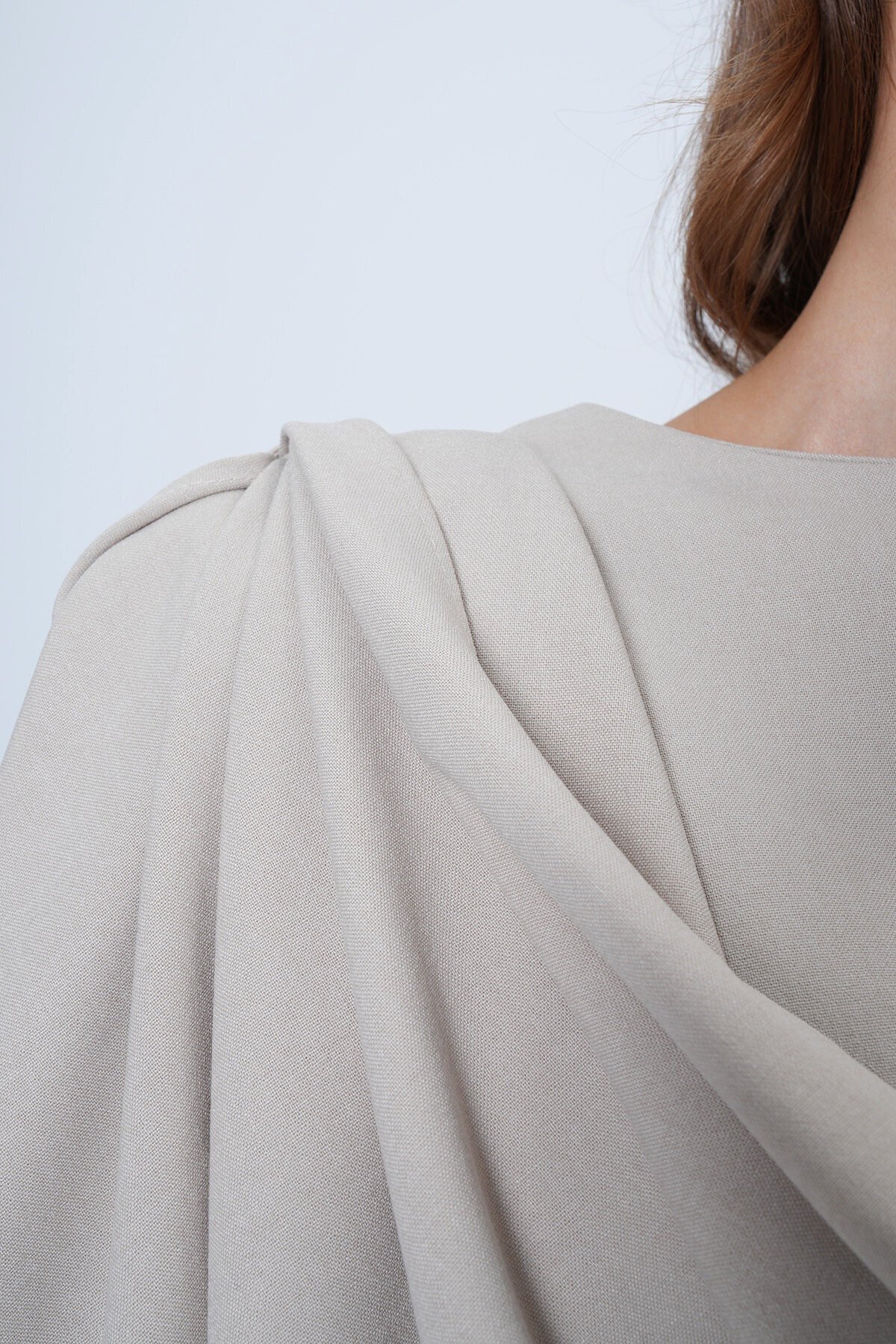 Şal Detaylı Geniş Manşet Bluz Çift Cepli Pantolon Takım