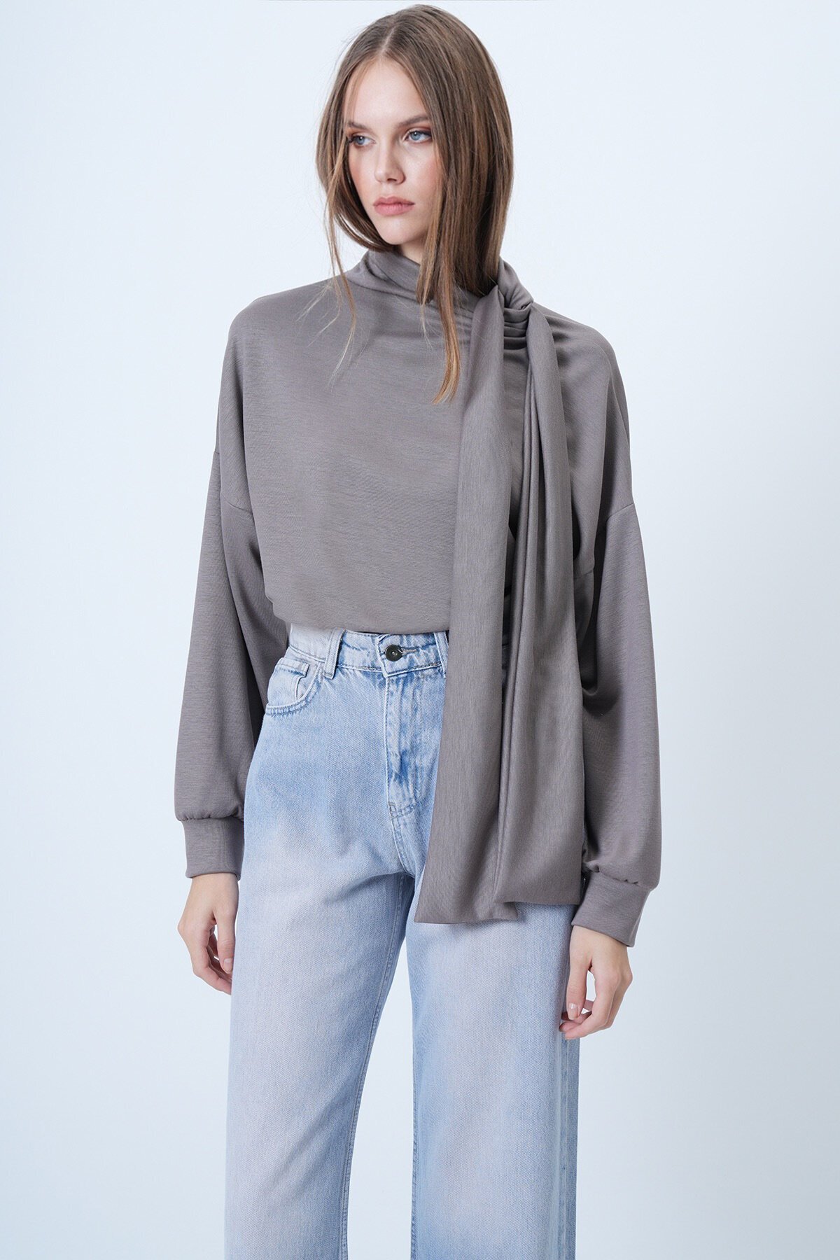 Şal Detaylı Regular Fit Modal Kumaş Bluz