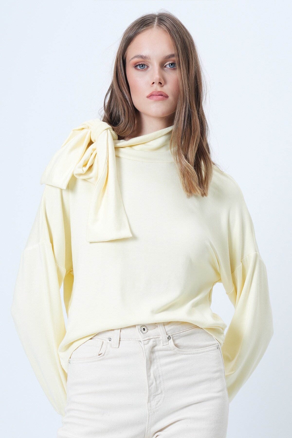 Şal Detaylı Regular Fit Modal Kumaş Bluz