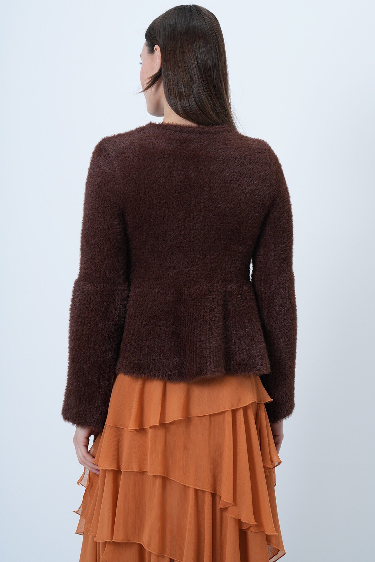 Uzun Kollu Fırfırlı Triko Yumoş  Kazak