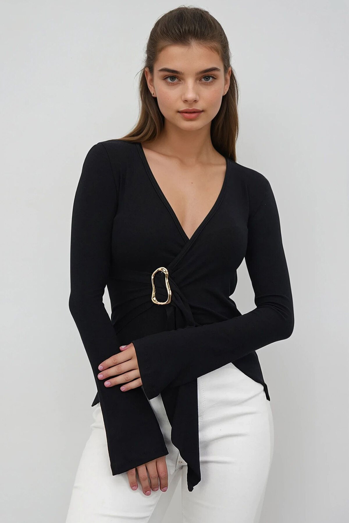 V Yaka Gold Aksesuarlı Ottaban Bluz