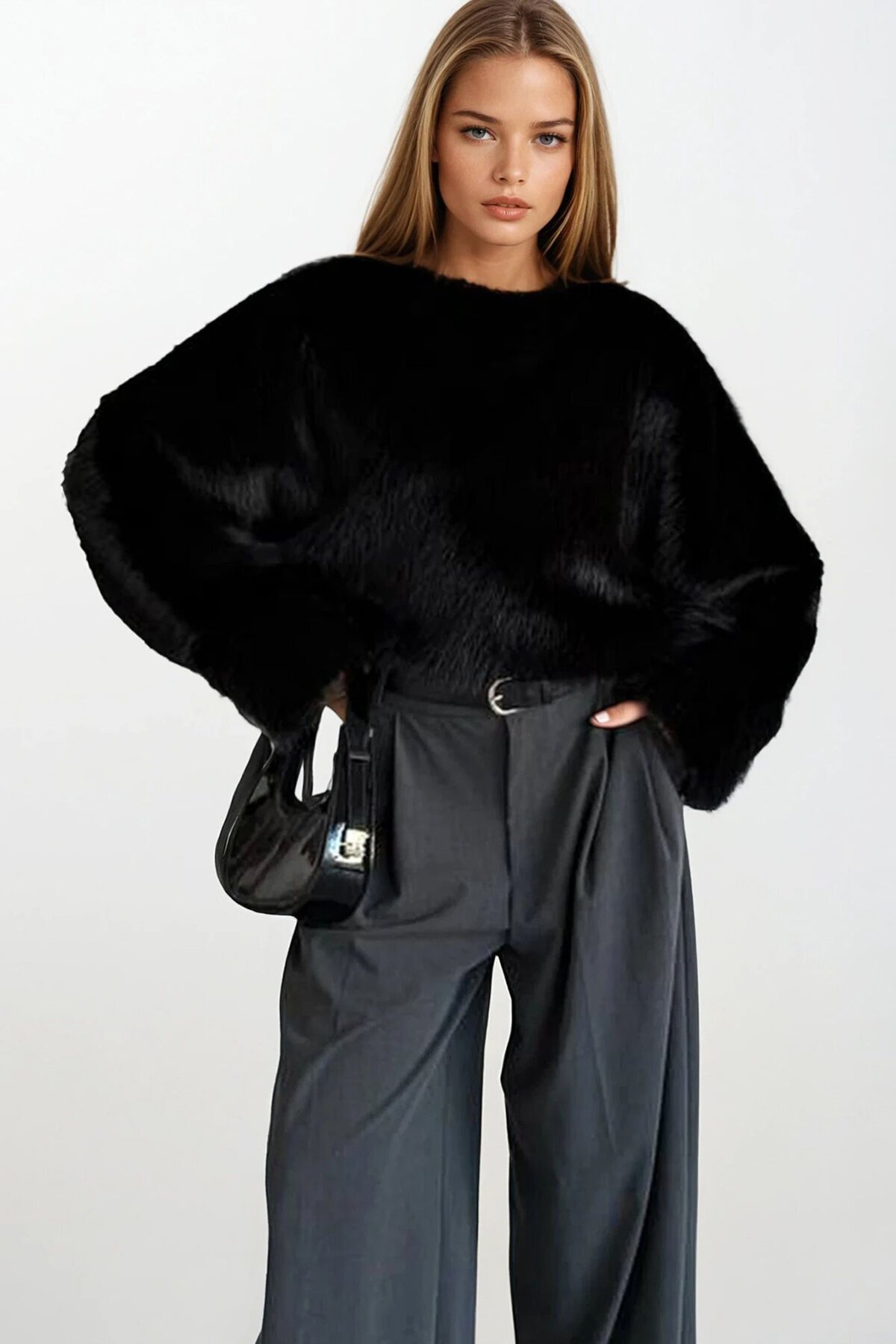 Yumuşak Dokulu Uzun Kollu Oversize Kürk Sweatshirt