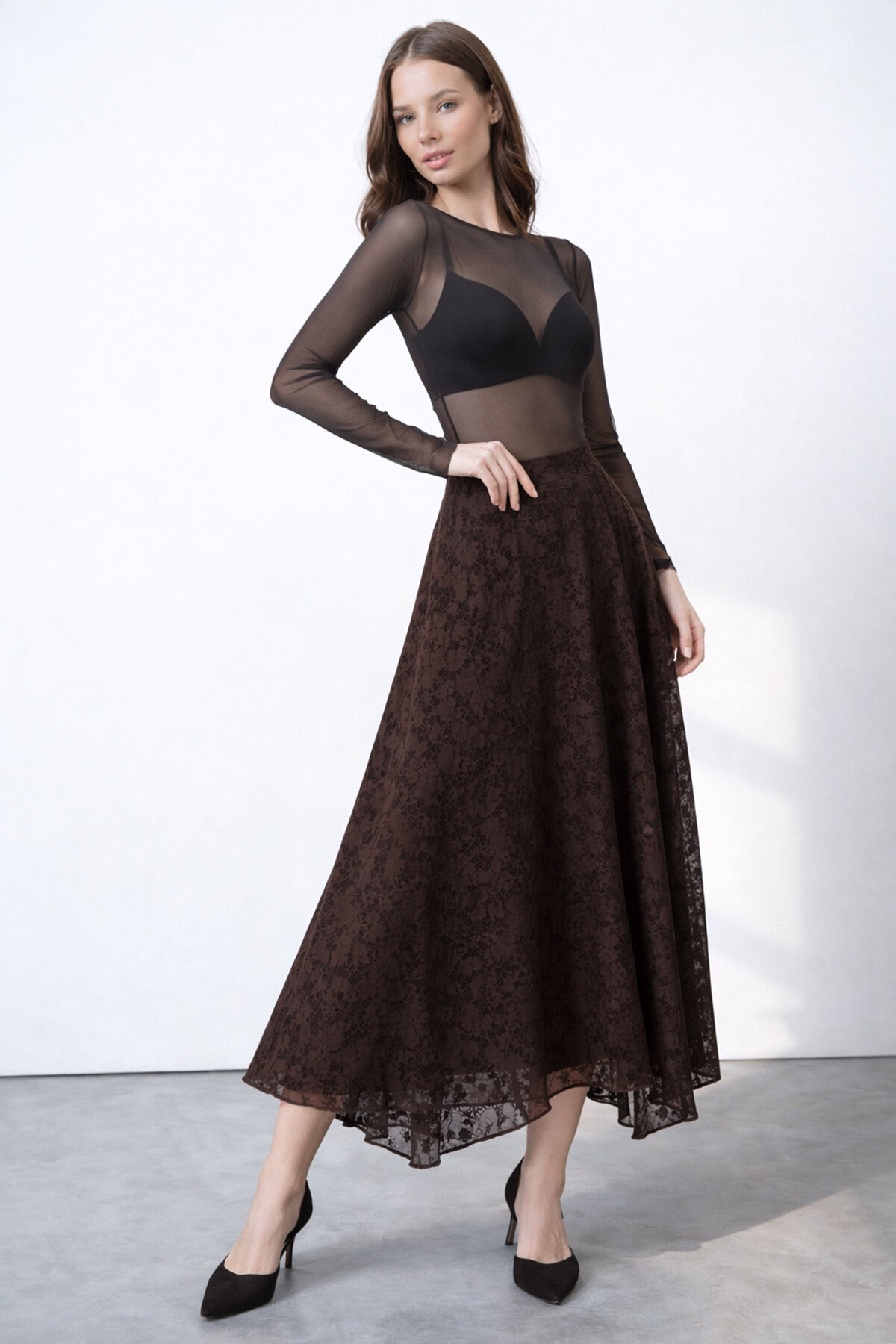 Asimetrik Kesim İçi Astarlı Tül Etek