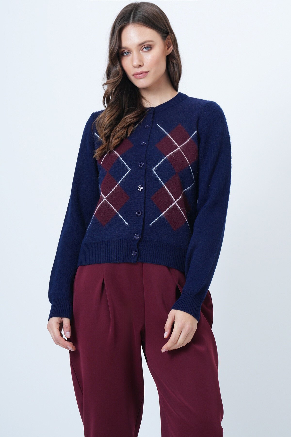 Baklava Desenli Düğmeli Triko Hırka