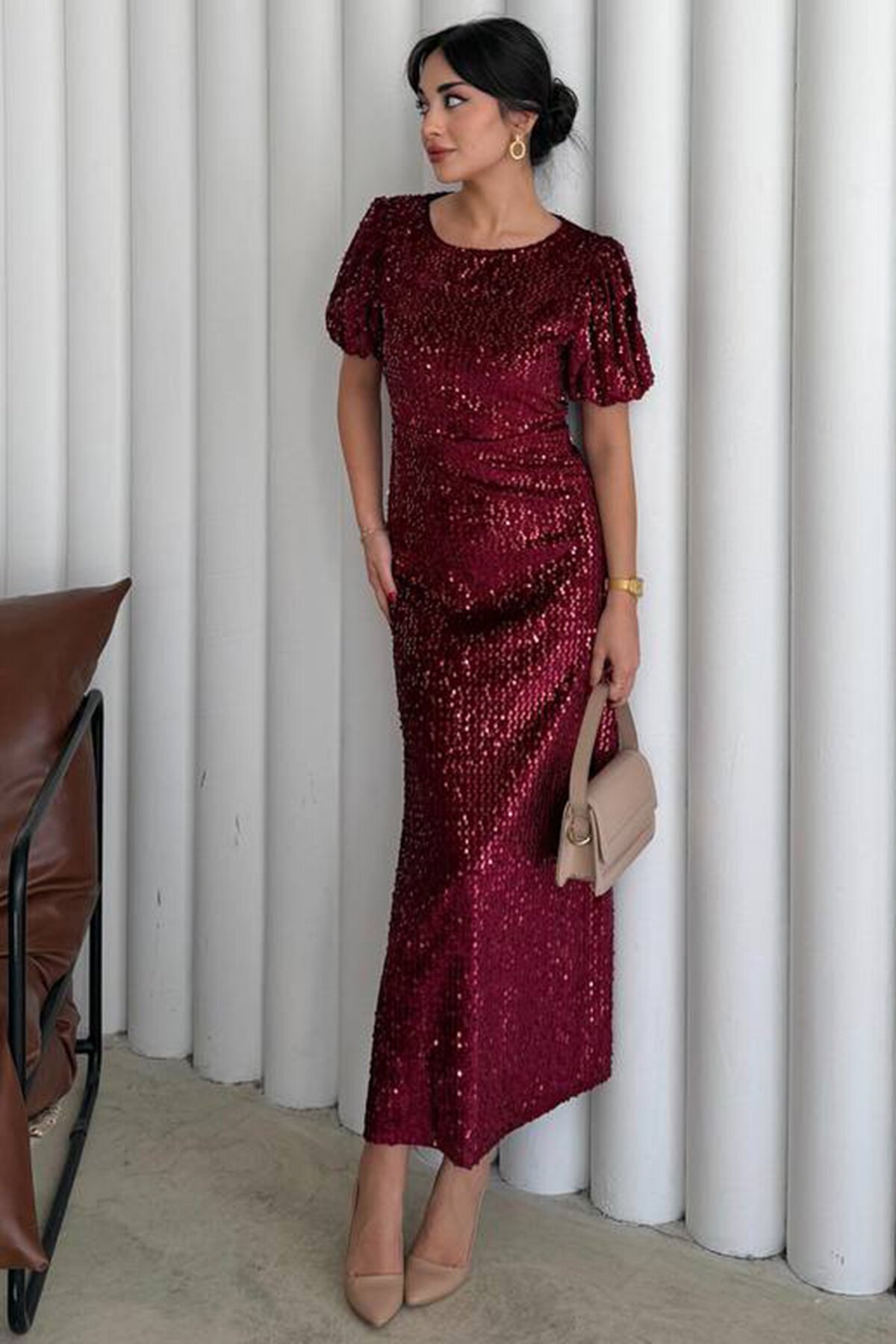 Balon Kol Taş İşlemeli Büzgülü Midi Boy Elbise