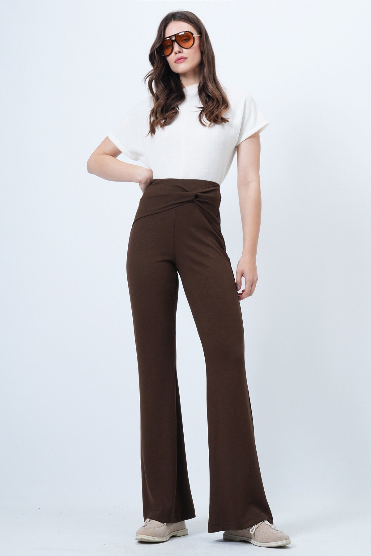 Beli Düğüm Detaylı Modal Pantolon