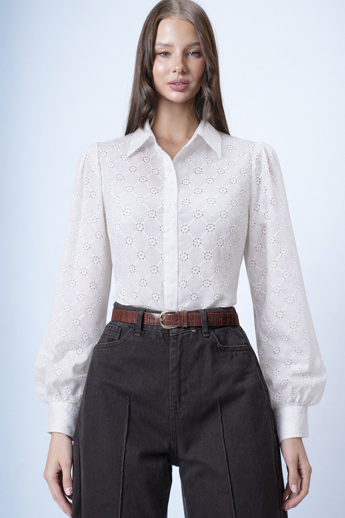 Beyaz Güpür Dokuma Premıum Gömlek