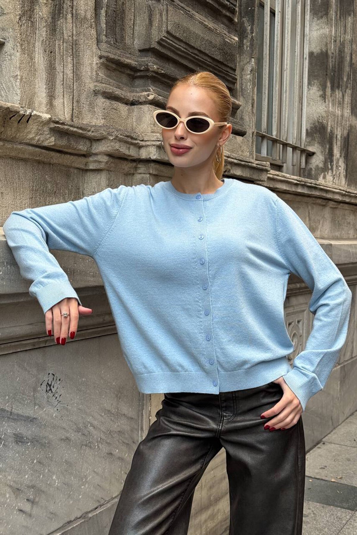 Bisiklet Yaka Düğmeli Triko Hırka