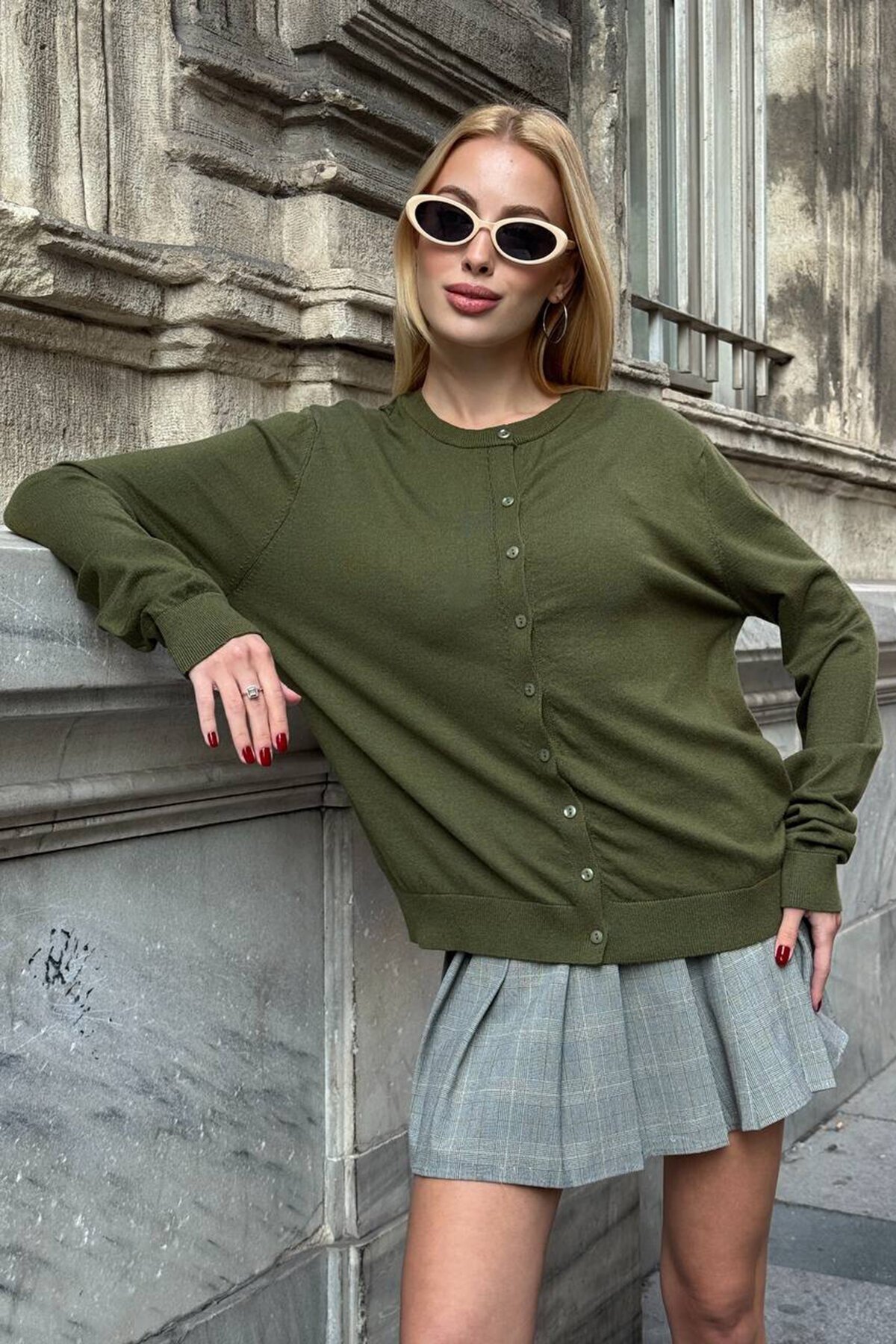 Bisiklet Yaka Düğmeli Triko Hırka