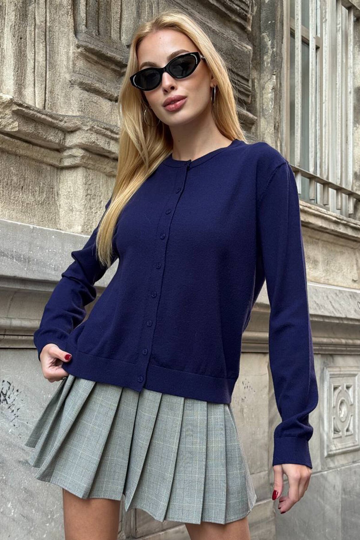 Bisiklet Yaka Düğmeli Triko Hırka