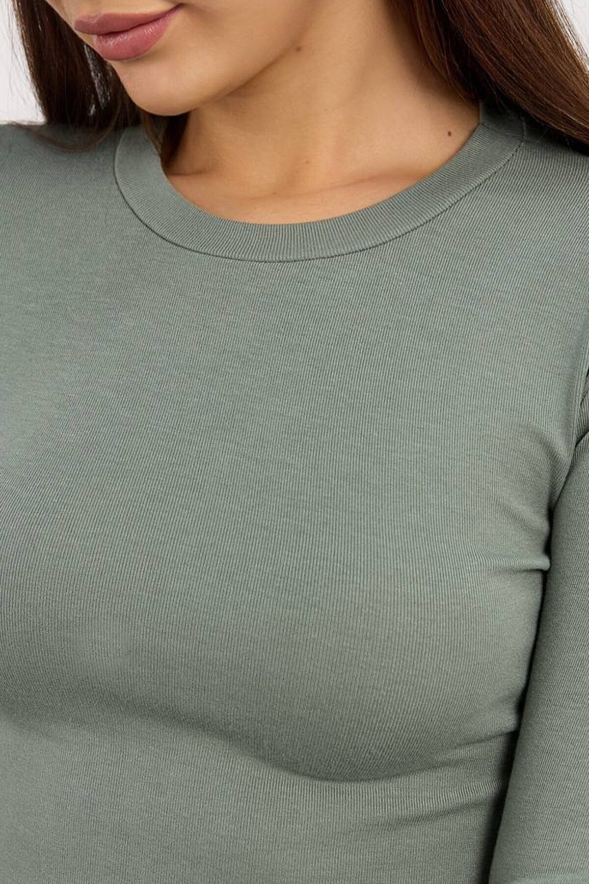 Bisiklet Yaka Parmak Detaylı Basic Bluz