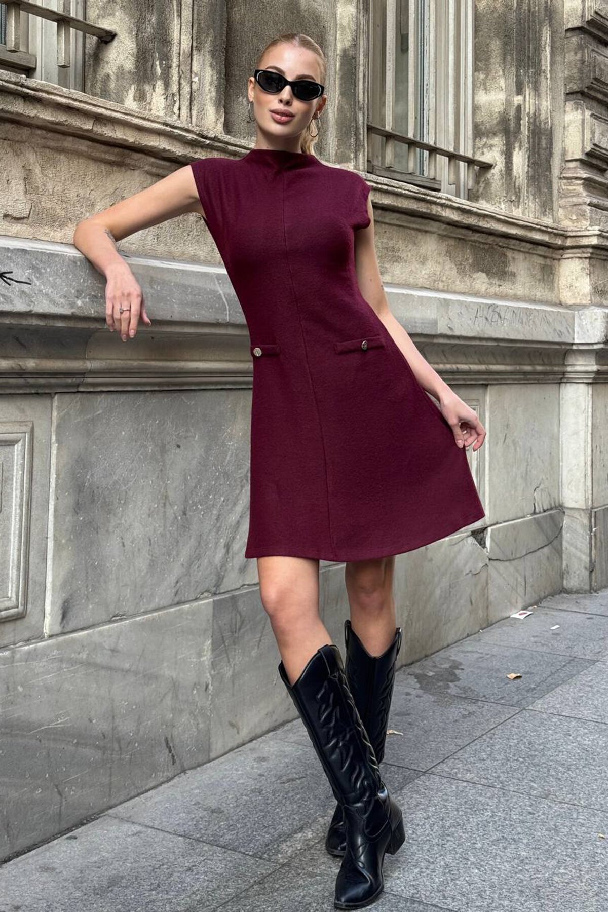 Cep Detaylı Kolsuz Mini Triko Elbise