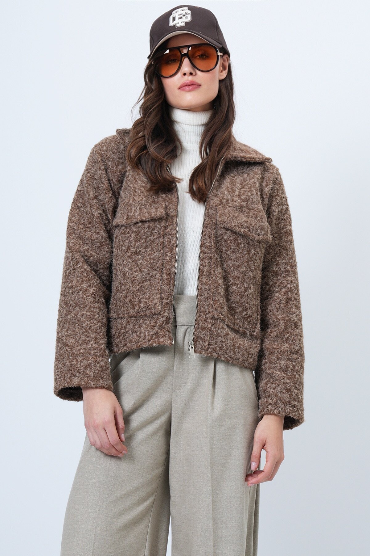 Çift Cepli Fermuar Kapamalı Buklet Ceket