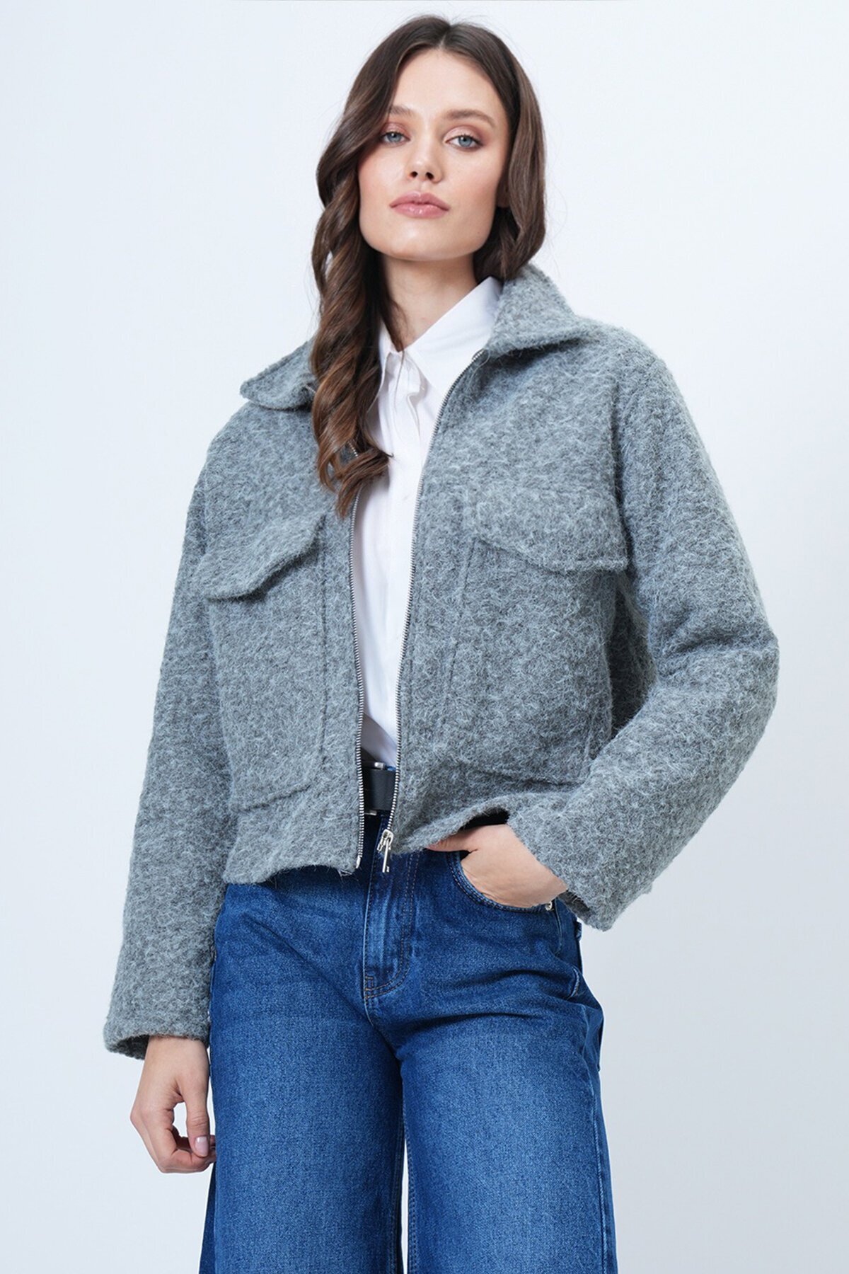 Çift Cepli Fermuar Kapamalı Buklet Ceket