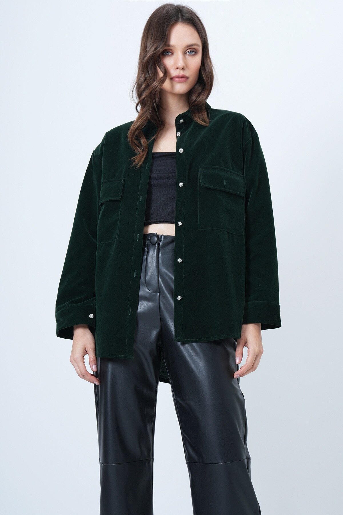 Çift Cepli Oversize Kadife Gömlek