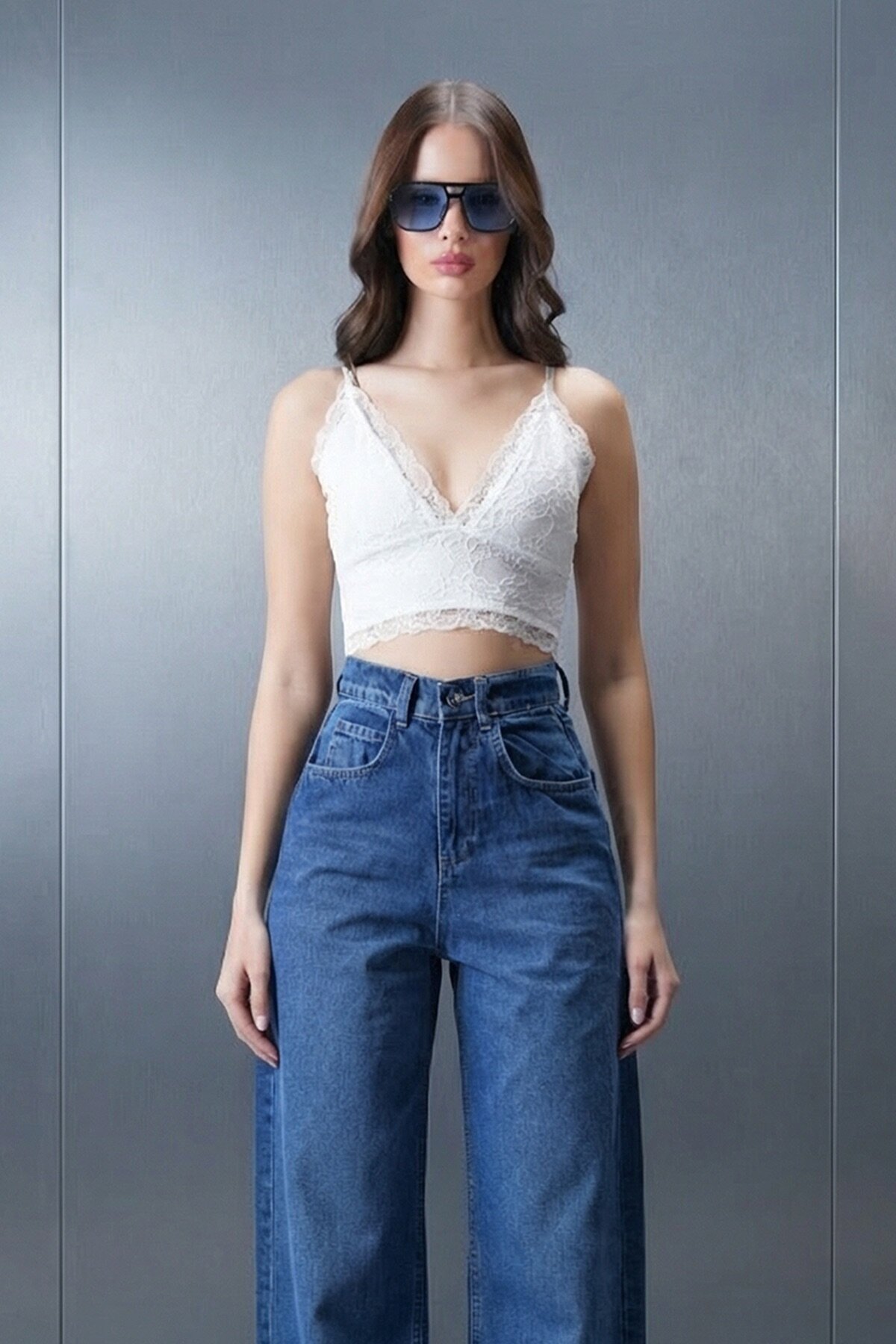 Beyaz Dantel Askılı Bralet