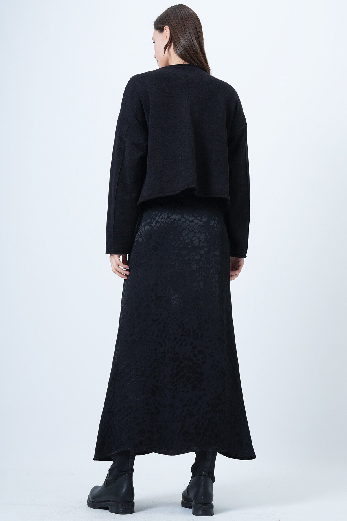 Desenli Fermuar Kapamalı Midi Boy Etek