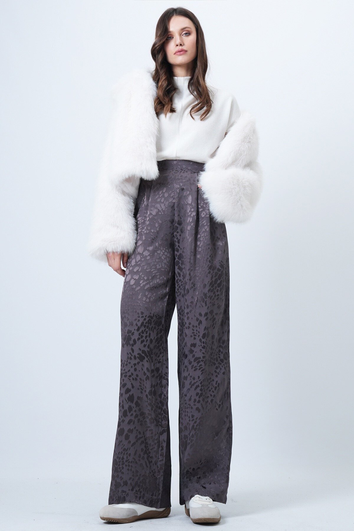 Desenli Fermuar Kapamalı Çift Cepli Palazzo Pantolon