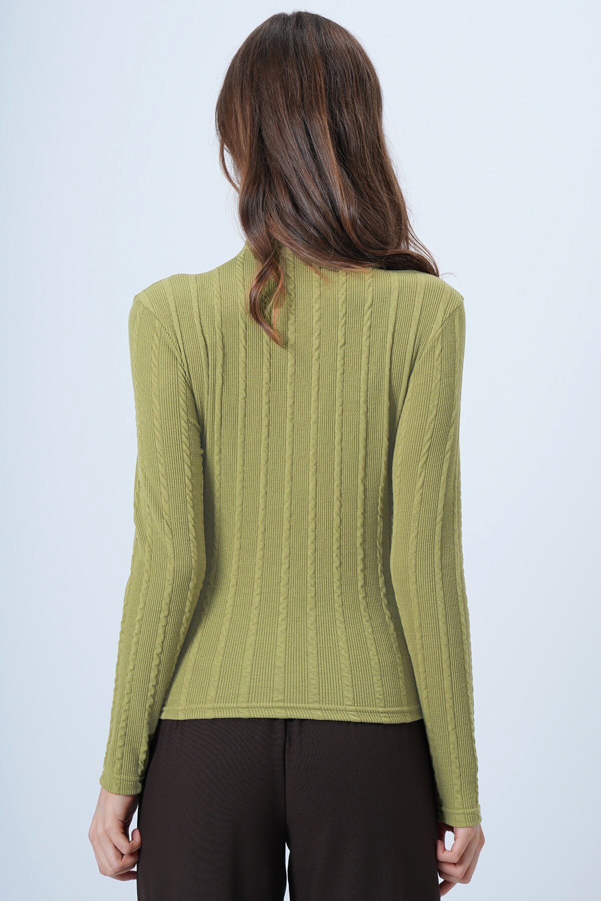 Dik Yaka Ajurlu Likralı Triko Kumaş Bluz