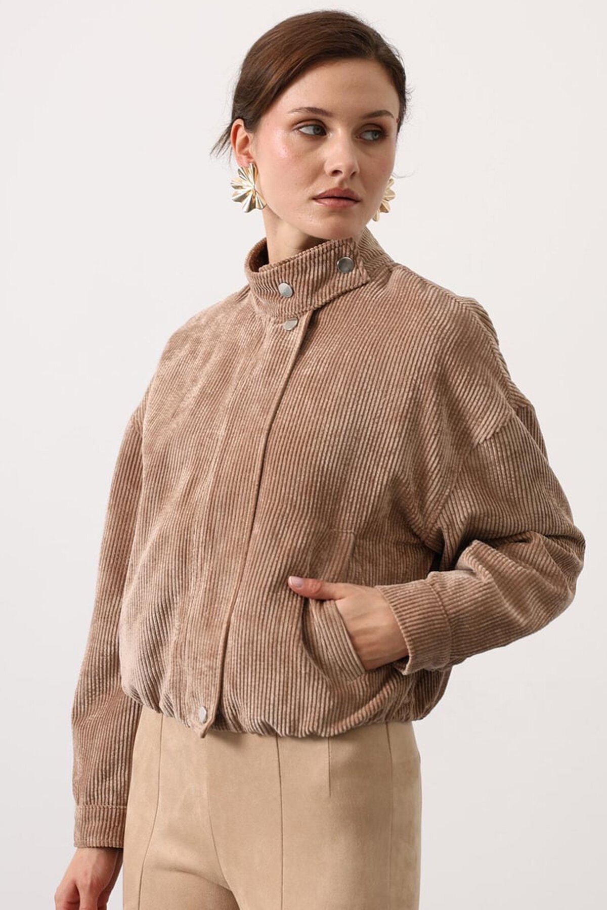 Dik Yaka Fitilli Bomber Kadife Astarlı Ceket