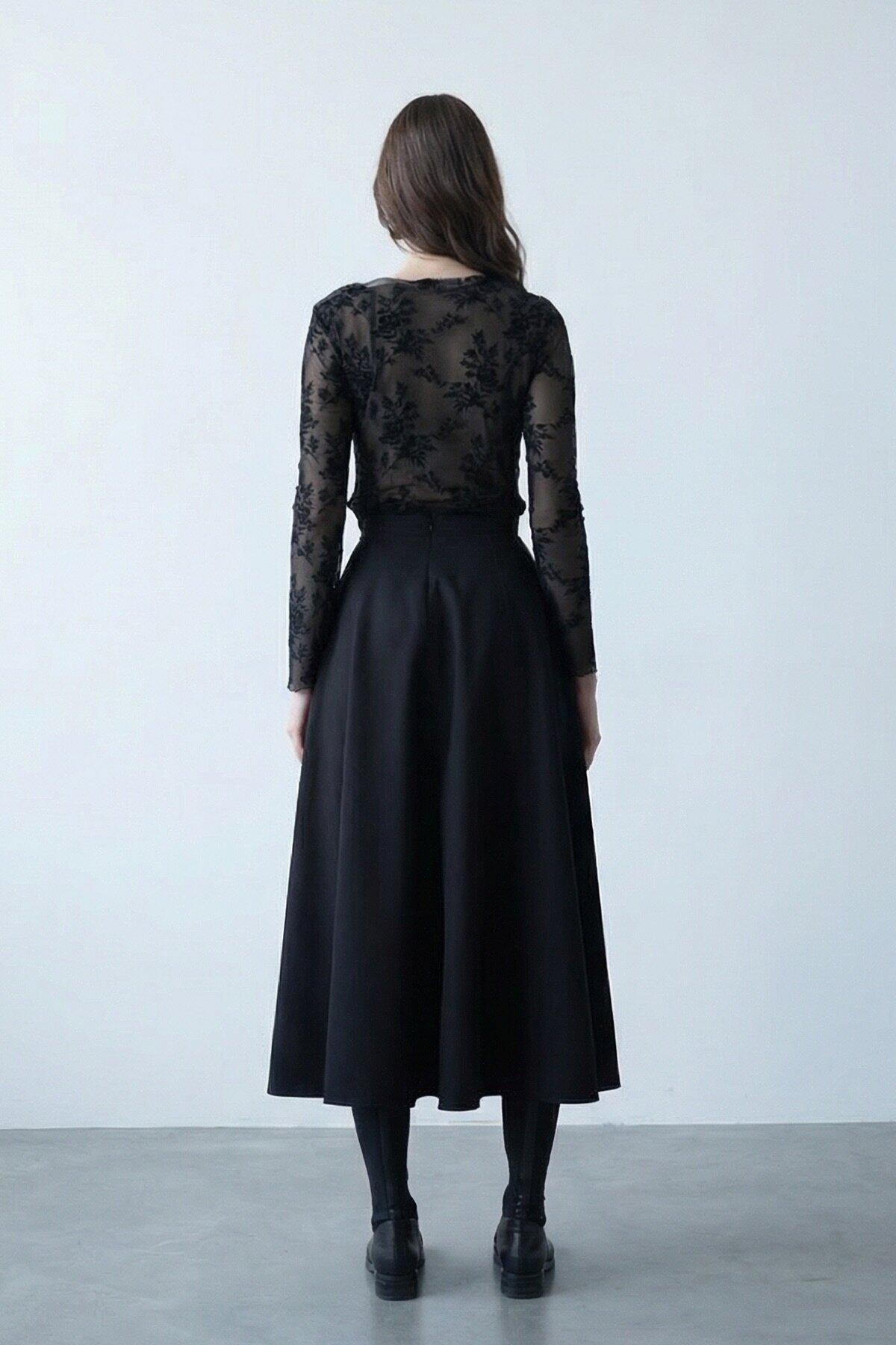 Siyah Dokulu Maxi Etek