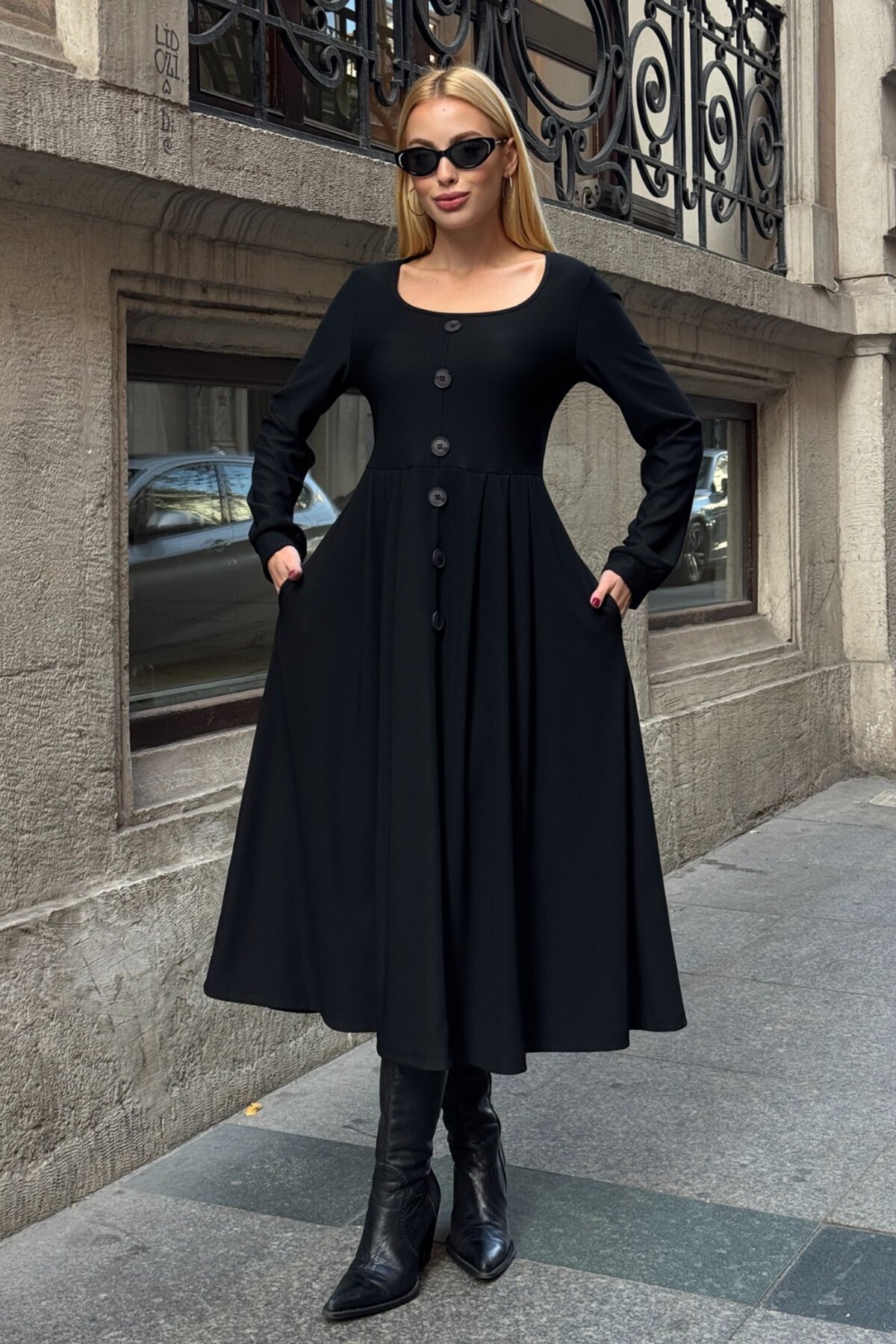 Düğme Detaylı Yuvarlak Yaka Pileli Ottoman Elbise