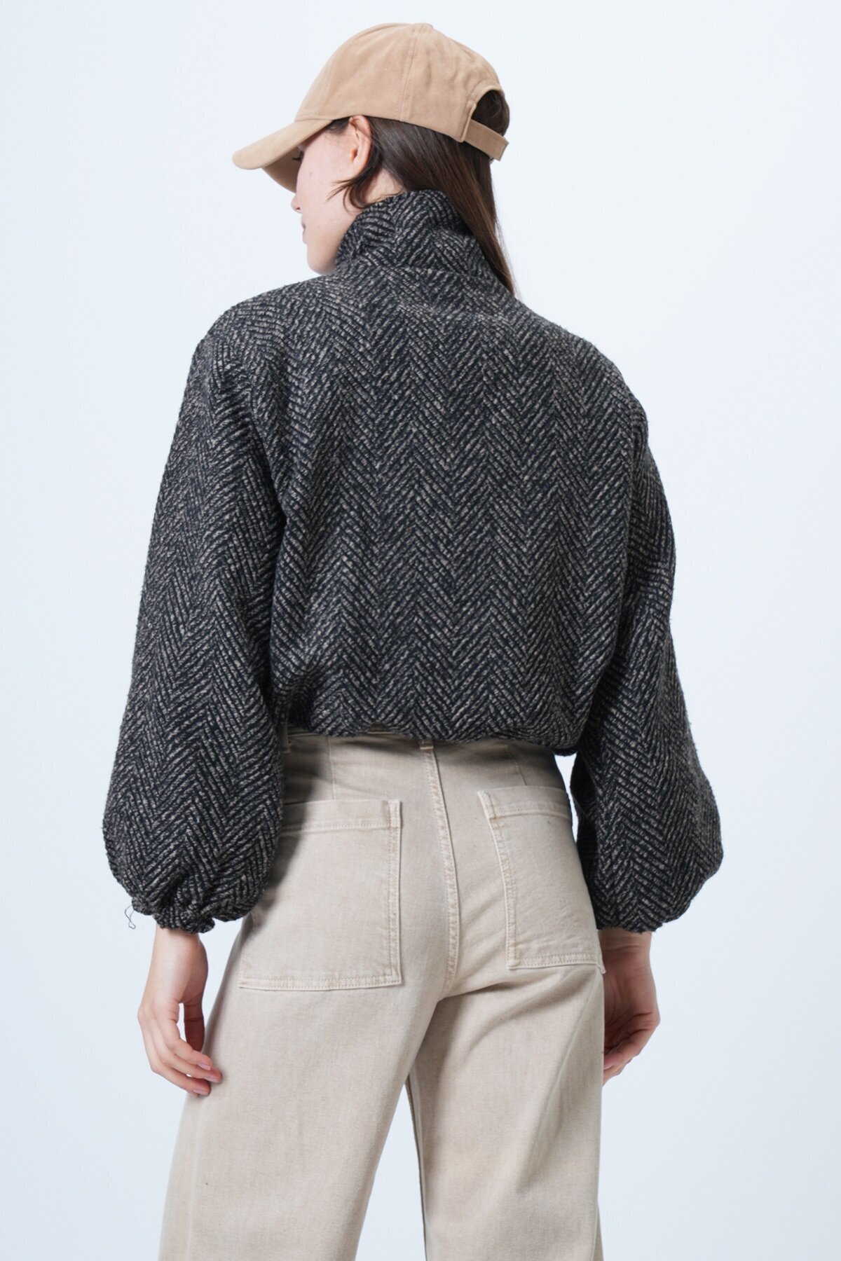 Fermuar Kapamalı Beli Lastikli Çift Cepli Bomber Kaşe Mont