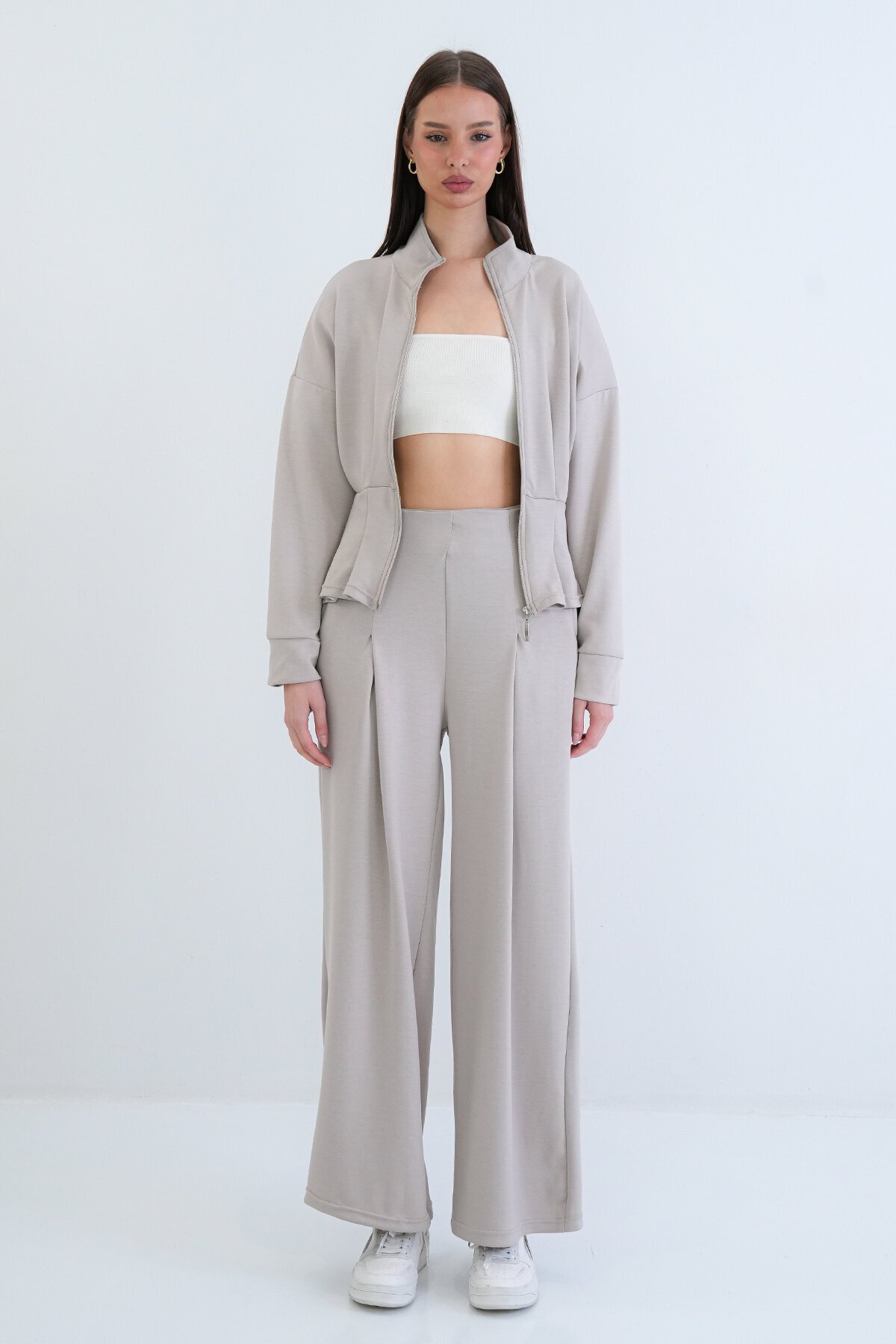 Fermuarlı Sweatshirt Ve Beli Lastikli Pantolon Takım