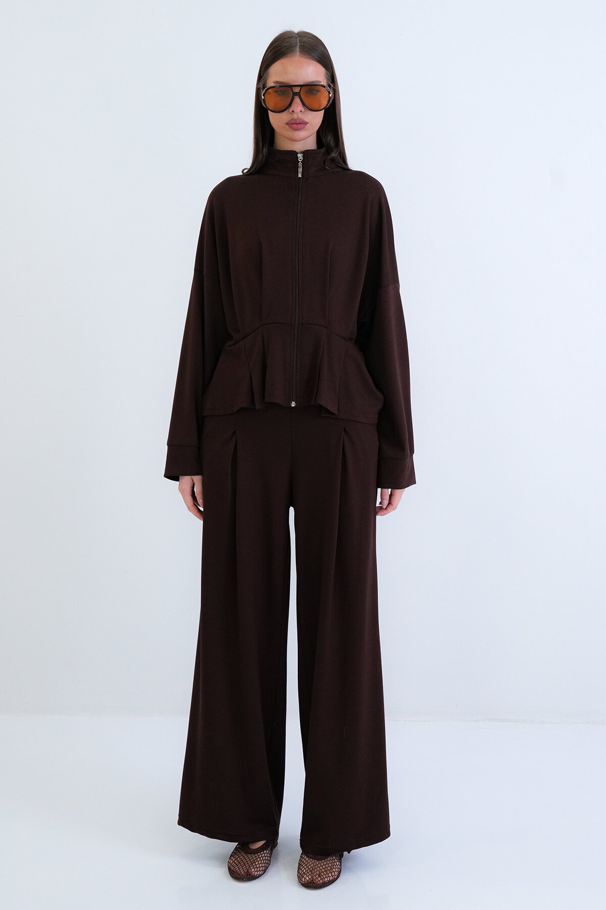 Fermuarlı Sweatshirt Ve Beli Lastikli Pantolon Takım