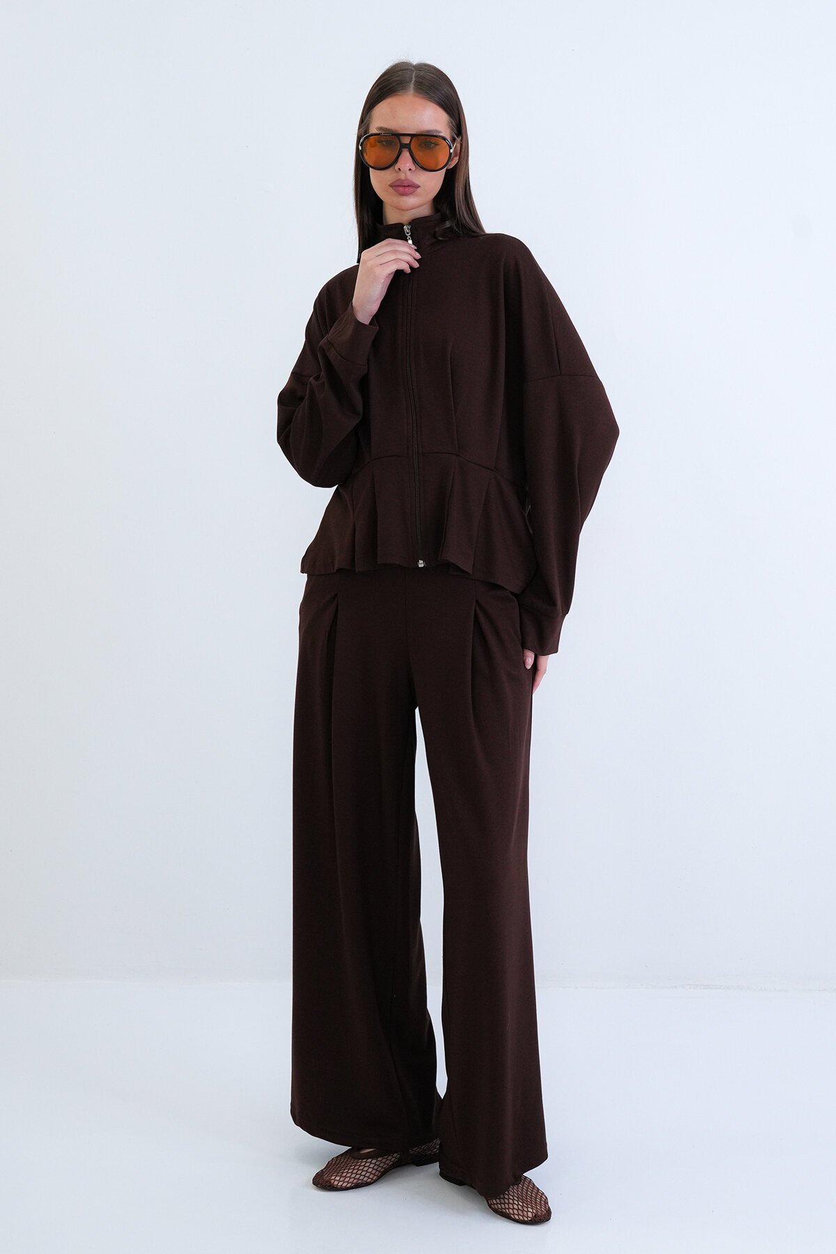 Fermuarlı Sweatshirt Ve Beli Lastikli Pantolon Takım