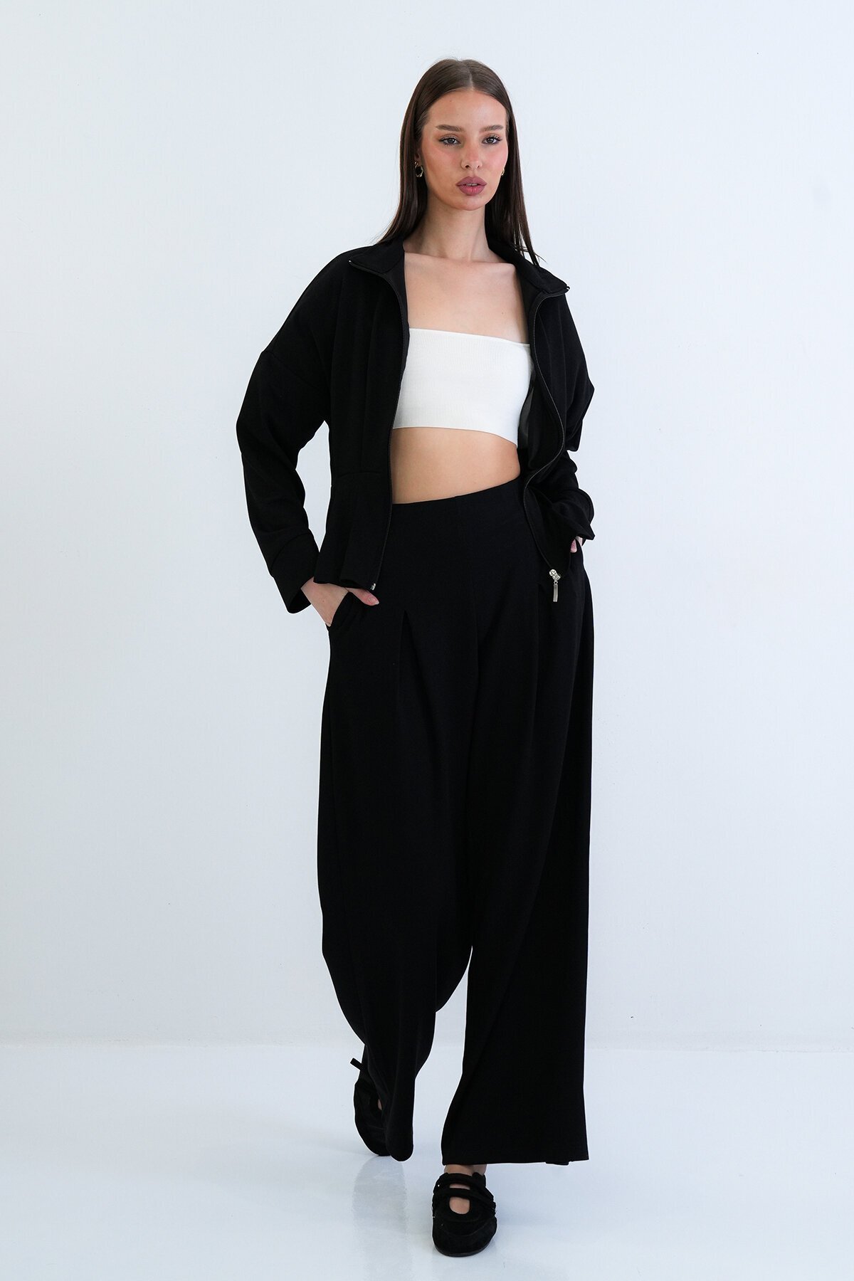 Fermuarlı Sweatshirt Ve Beli Lastikli Pantolon Takım