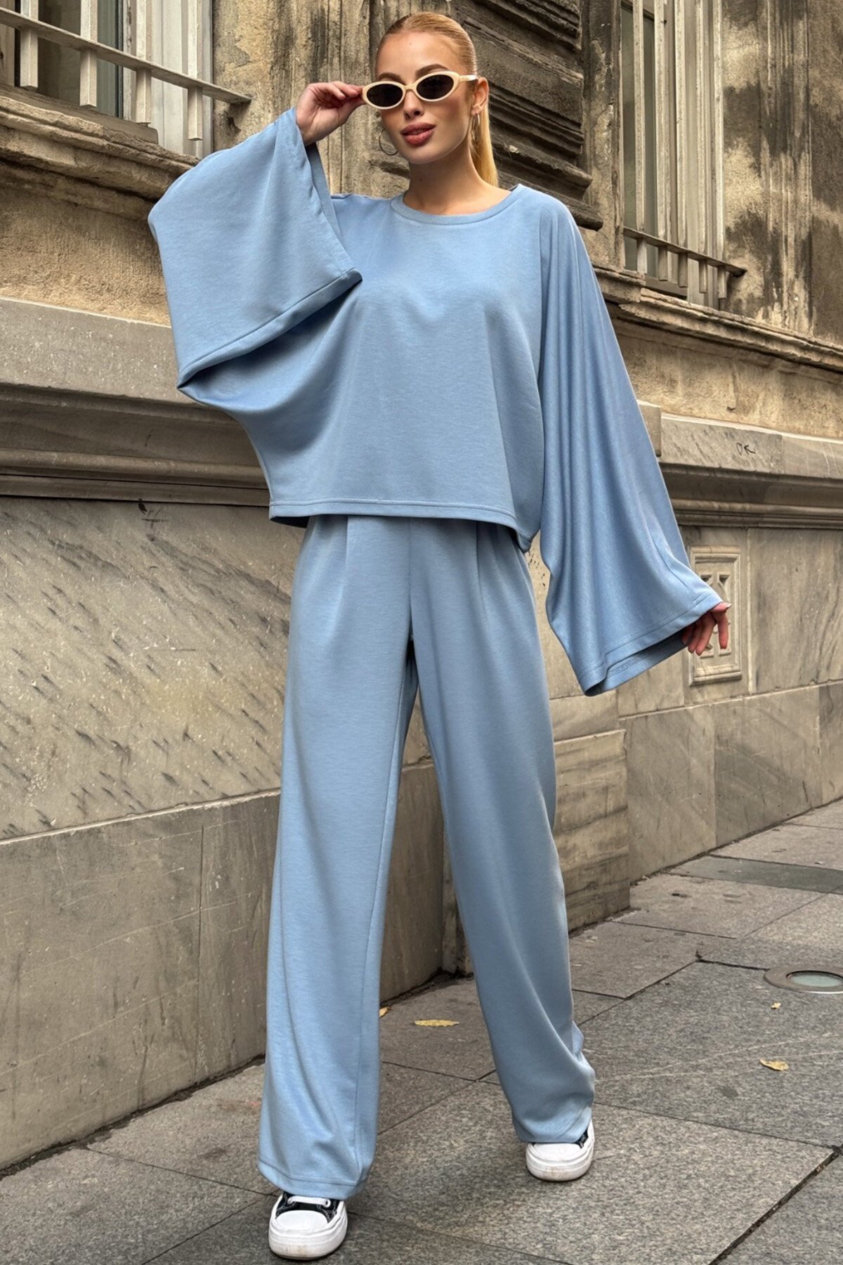 Geniş Kol Detaylı Oversize İkili Takım