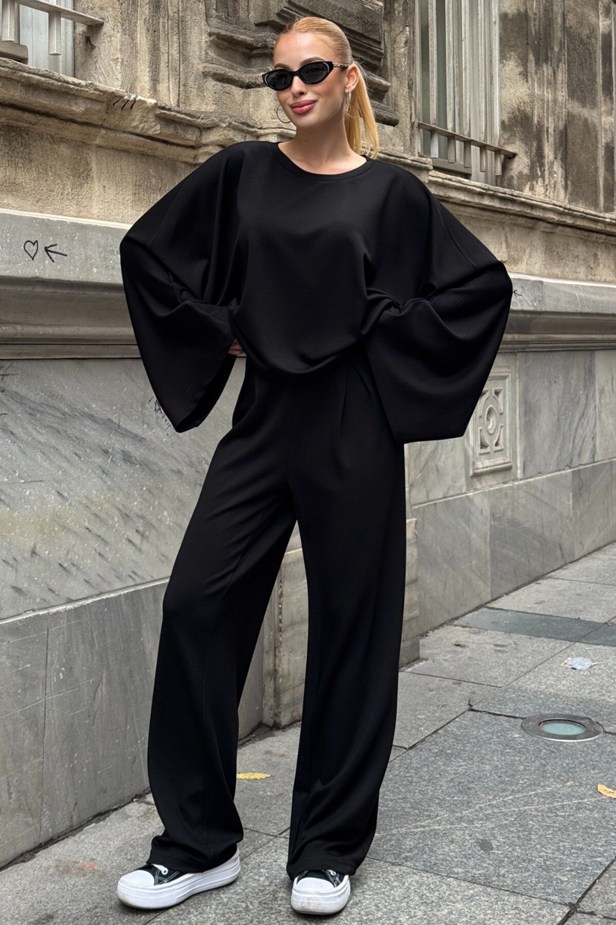 Geniş Kol Detaylı Oversize İkili Takım