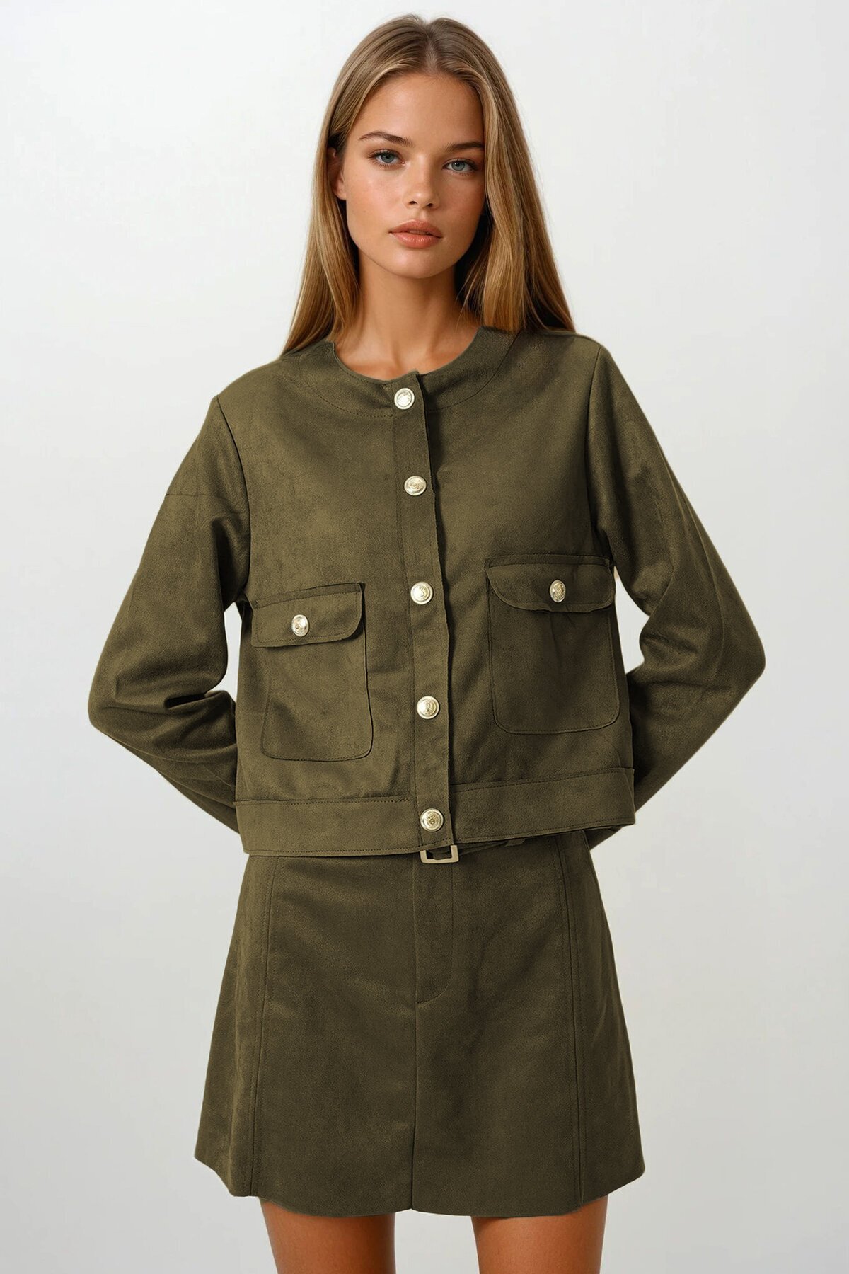 Haki Çift Kapak Cepli Altın Düğmeli Kısa Ceket